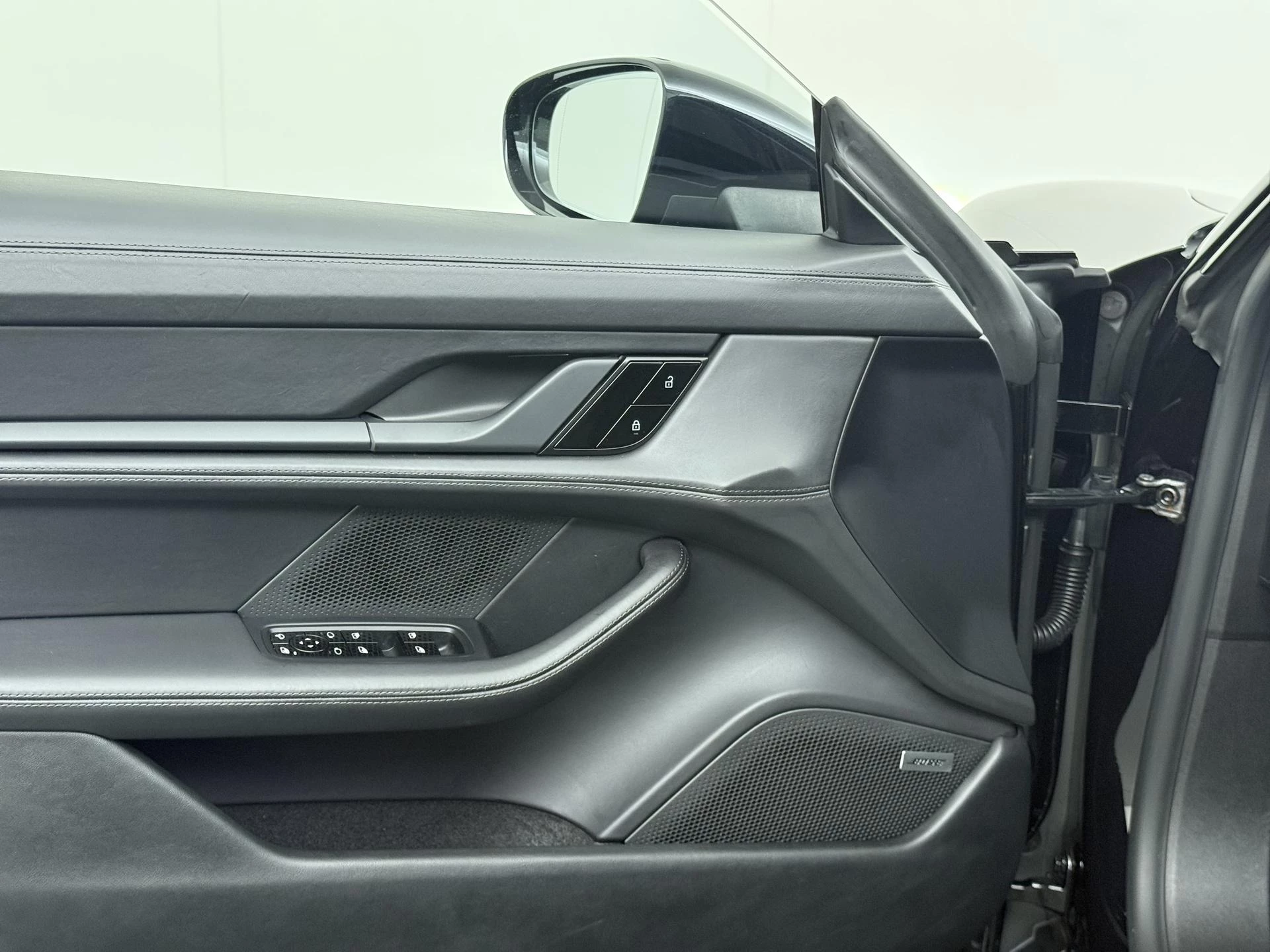 Hoofdafbeelding Porsche Taycan