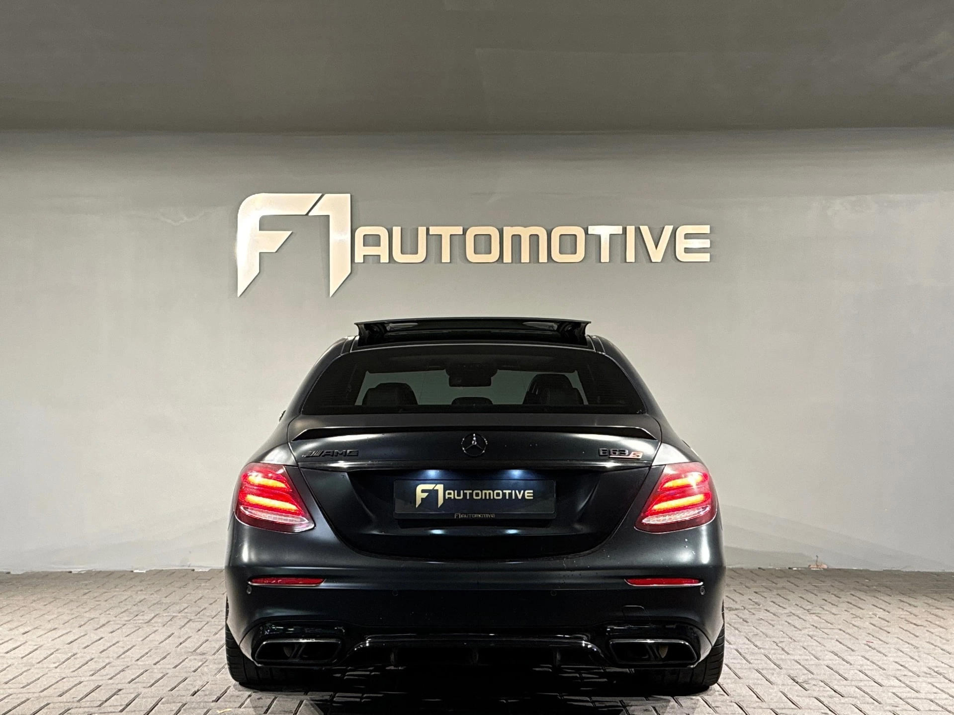 Hoofdafbeelding Mercedes-Benz E-Klasse