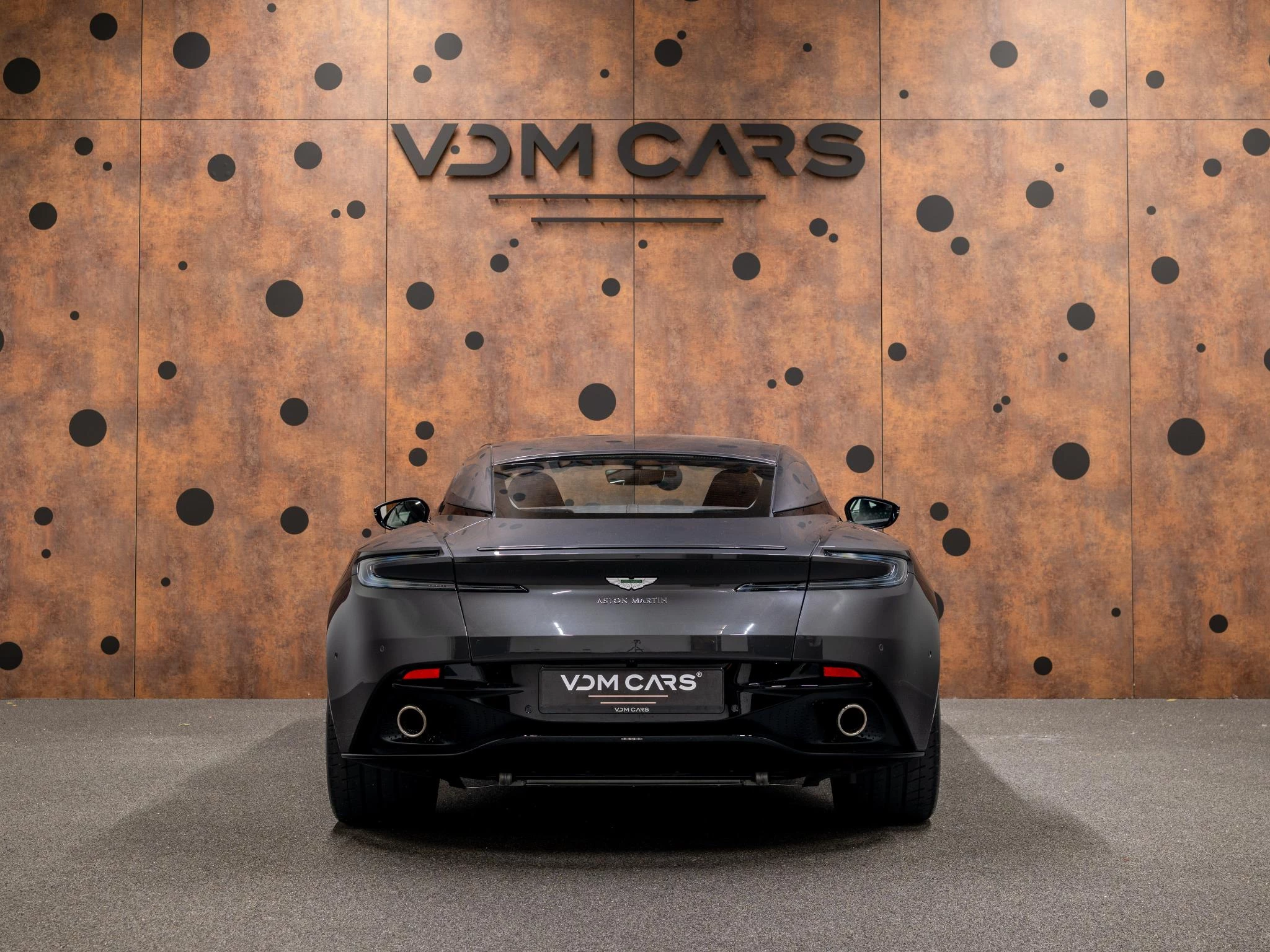 Hoofdafbeelding Aston Martin DB11