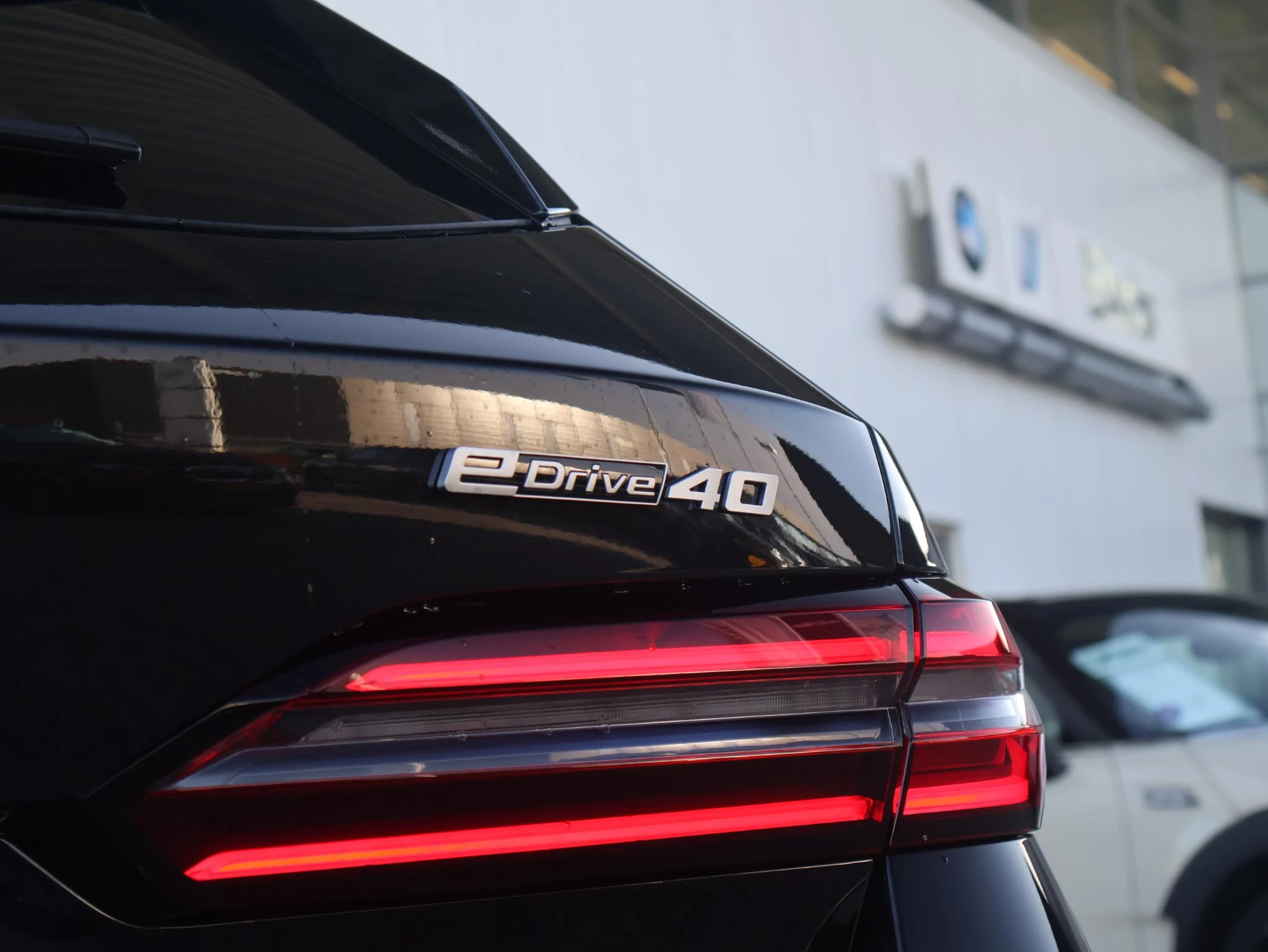 Hoofdafbeelding BMW i5