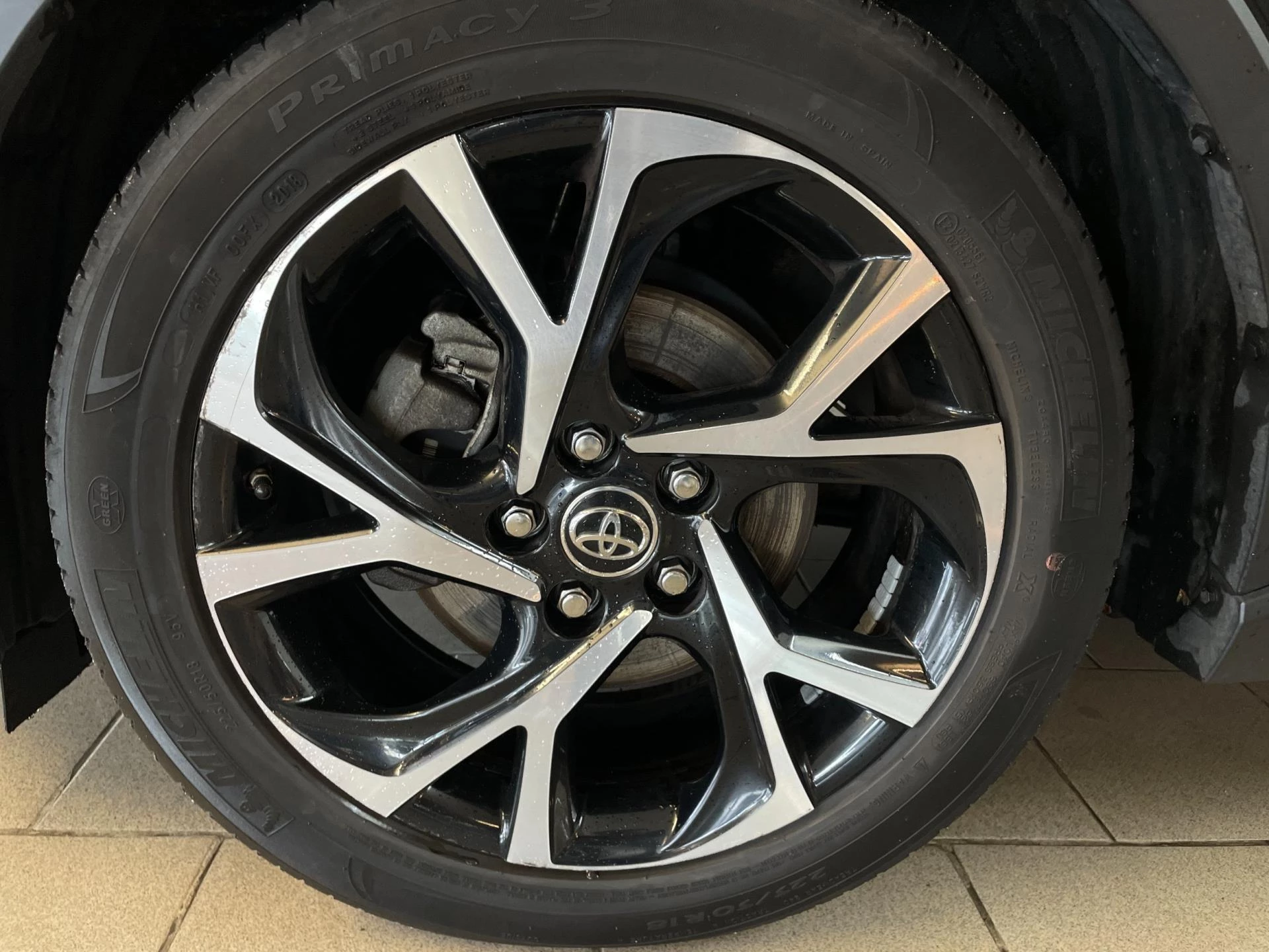 Hoofdafbeelding Toyota C-HR