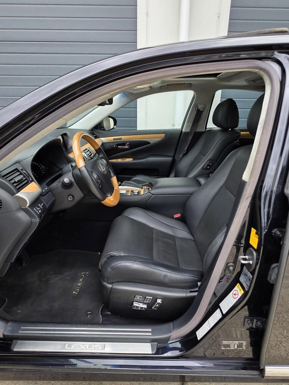 Hoofdafbeelding Lexus LS