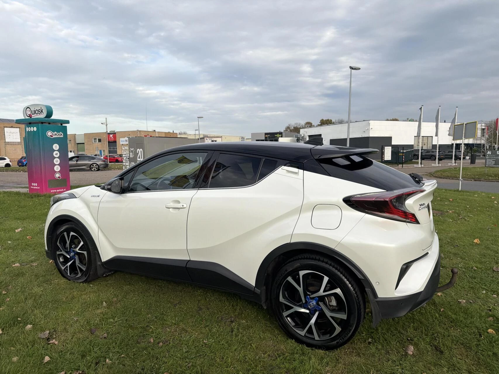 Hoofdafbeelding Toyota C-HR