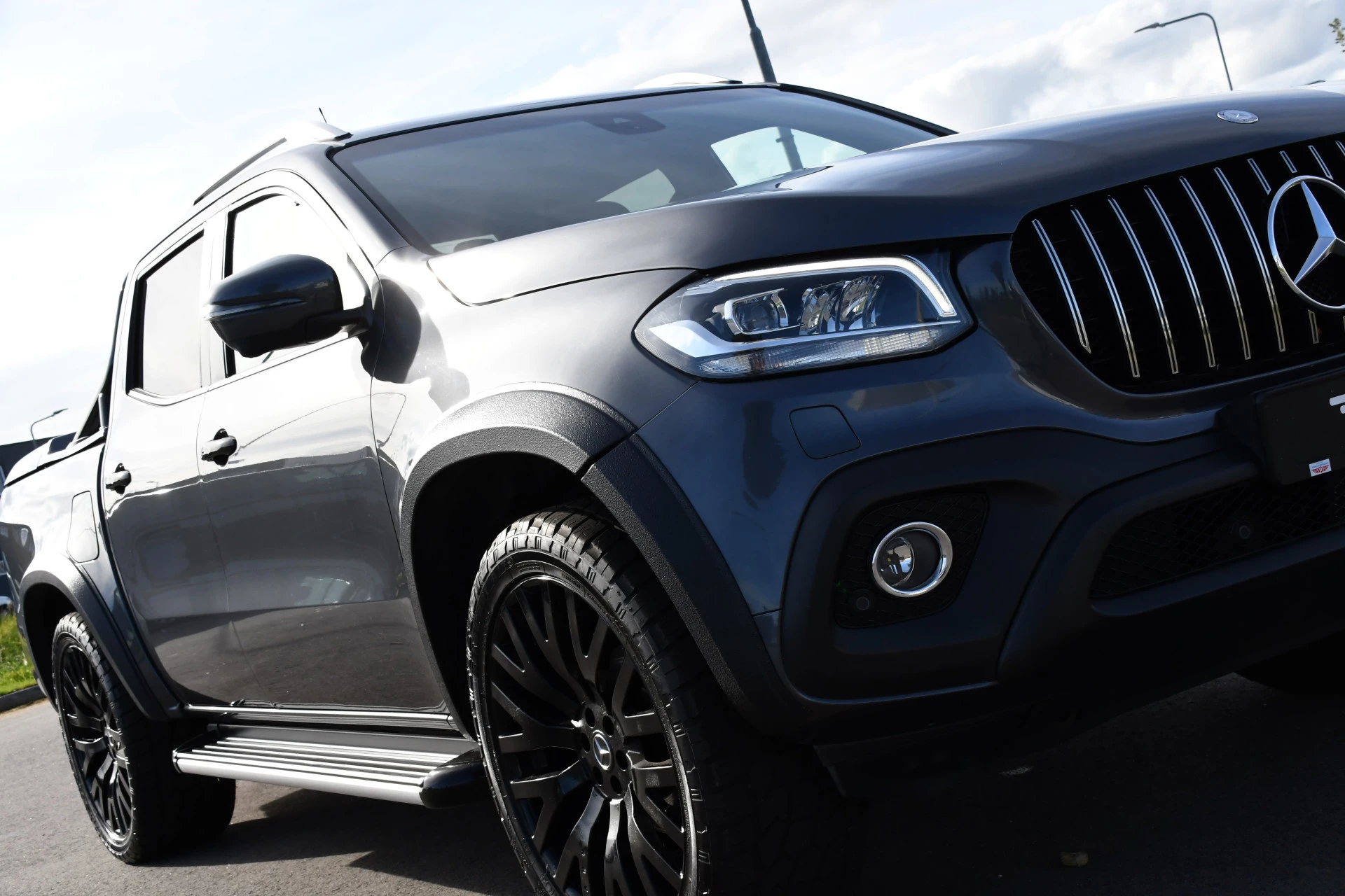 Hoofdafbeelding Mercedes-Benz X-Klasse