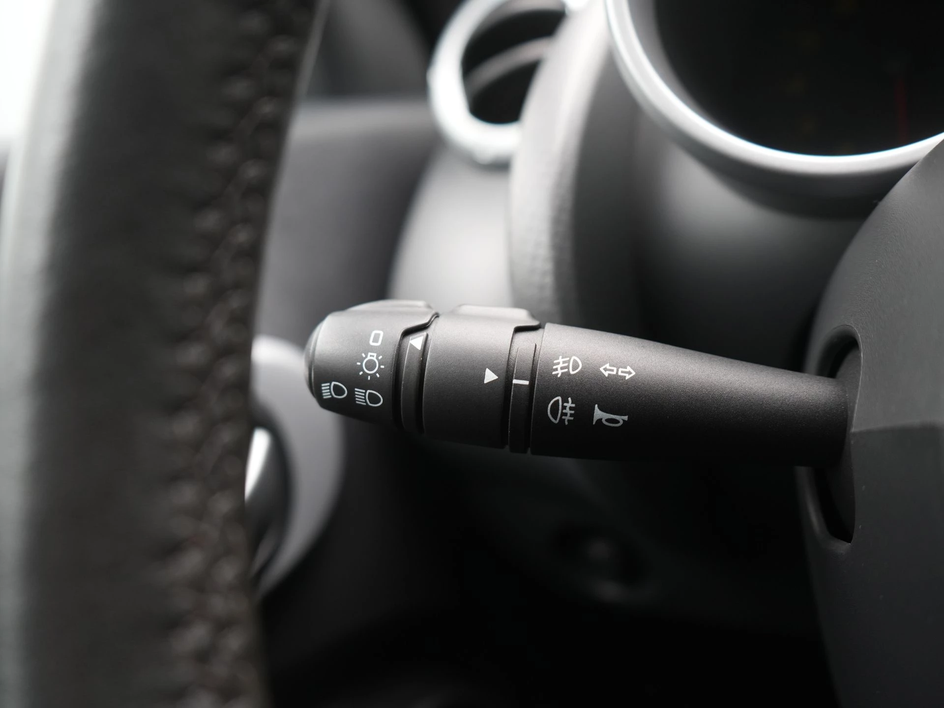 Hoofdafbeelding Renault Wind