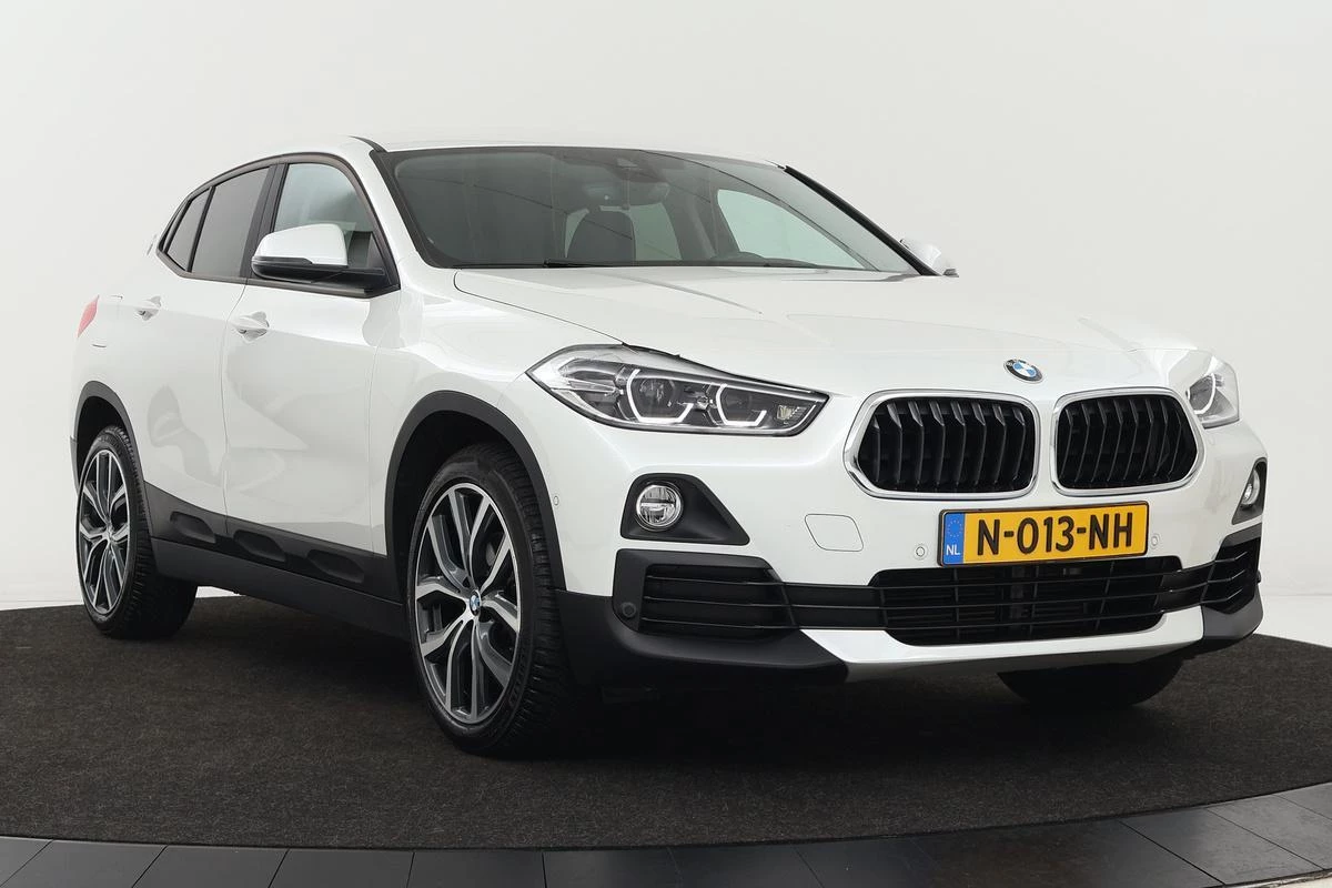 Hoofdafbeelding BMW X2