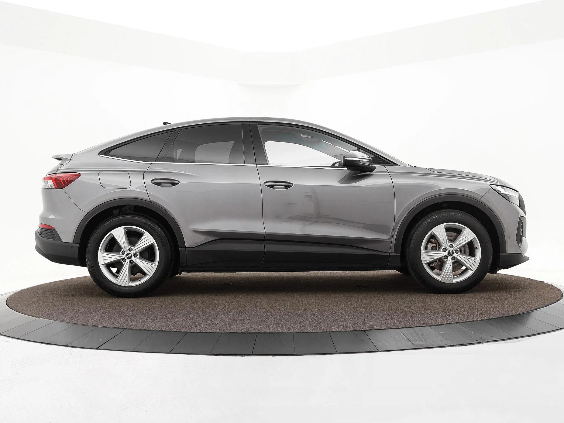 Hoofdafbeelding Audi Q4 e-tron