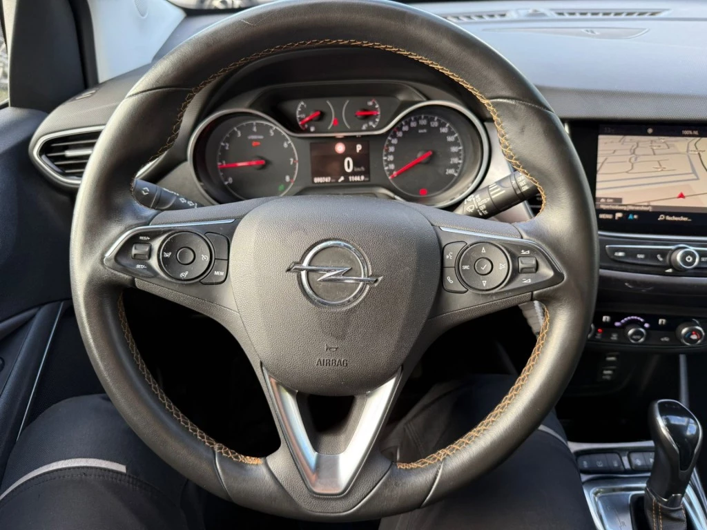 Hoofdafbeelding Opel Crossland X