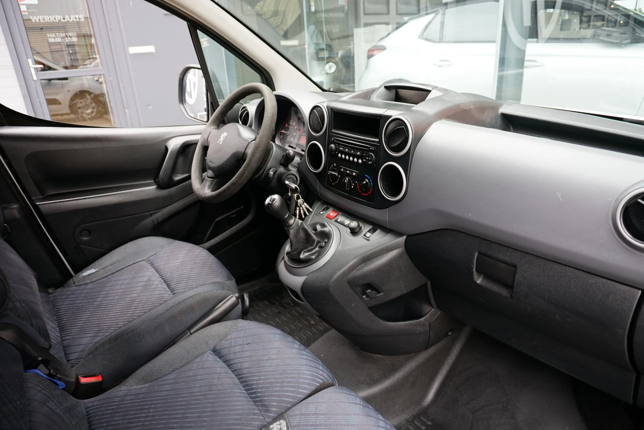 Hoofdafbeelding Peugeot Partner