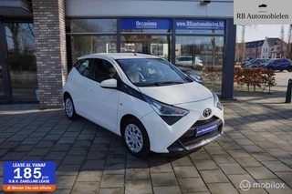 Hoofdafbeelding Toyota Aygo Toyota Aygo 1.0 VVT-i x-joy|CAMERA|LED|2021|NAP