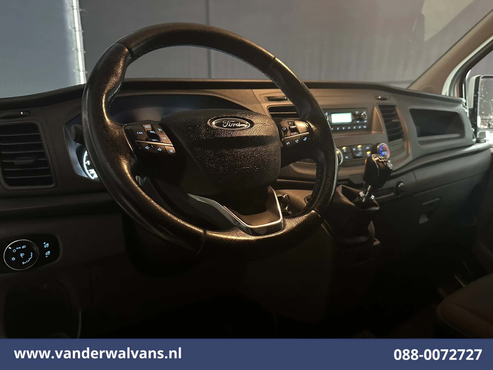 Hoofdafbeelding Ford Transit Custom