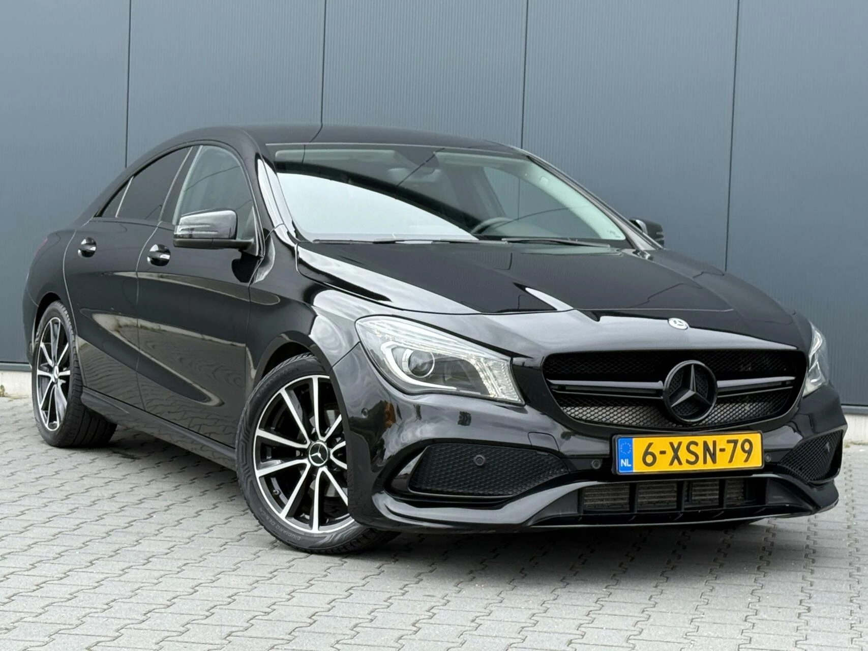 Hoofdafbeelding Mercedes-Benz CLA