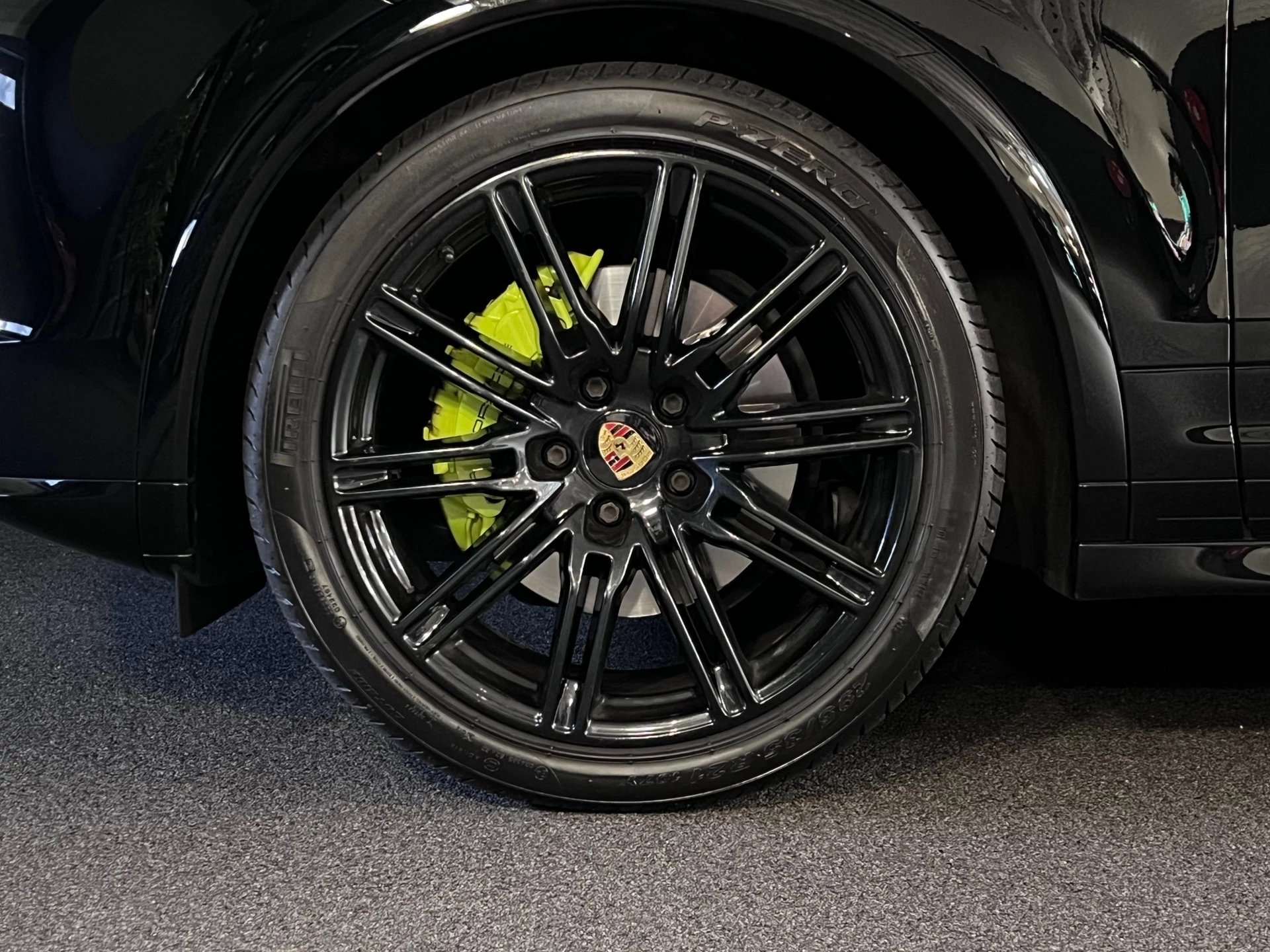 Hoofdafbeelding Porsche Cayenne