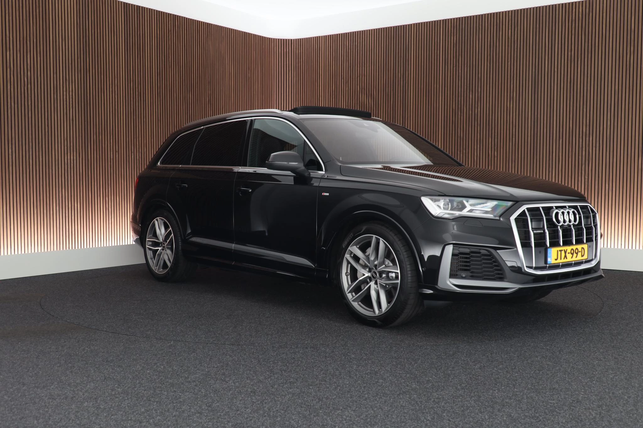 Hoofdafbeelding Audi Q7