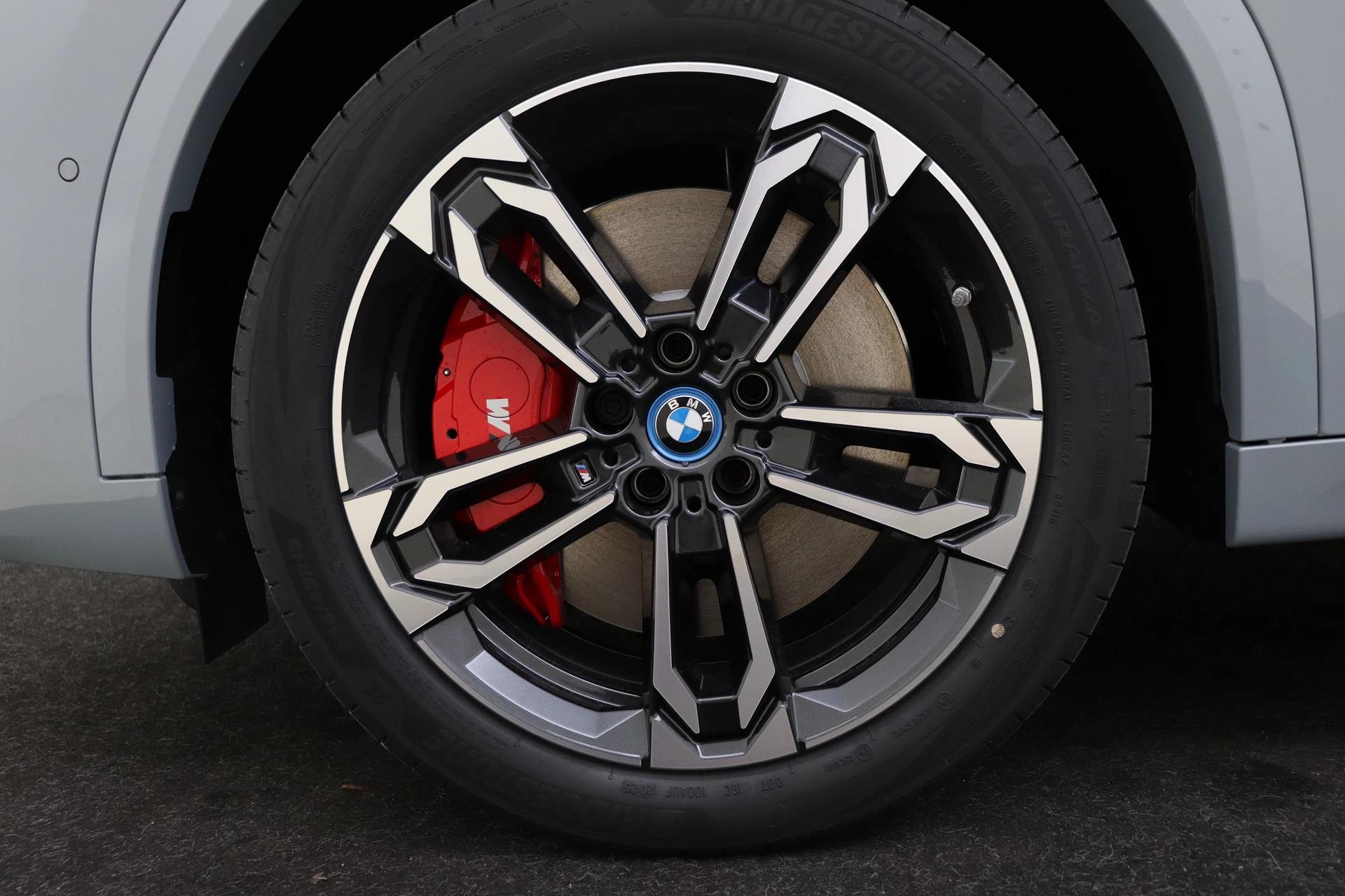 Hoofdafbeelding BMW iX2