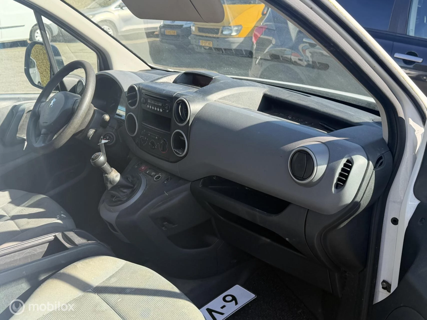 Hoofdafbeelding Peugeot Partner