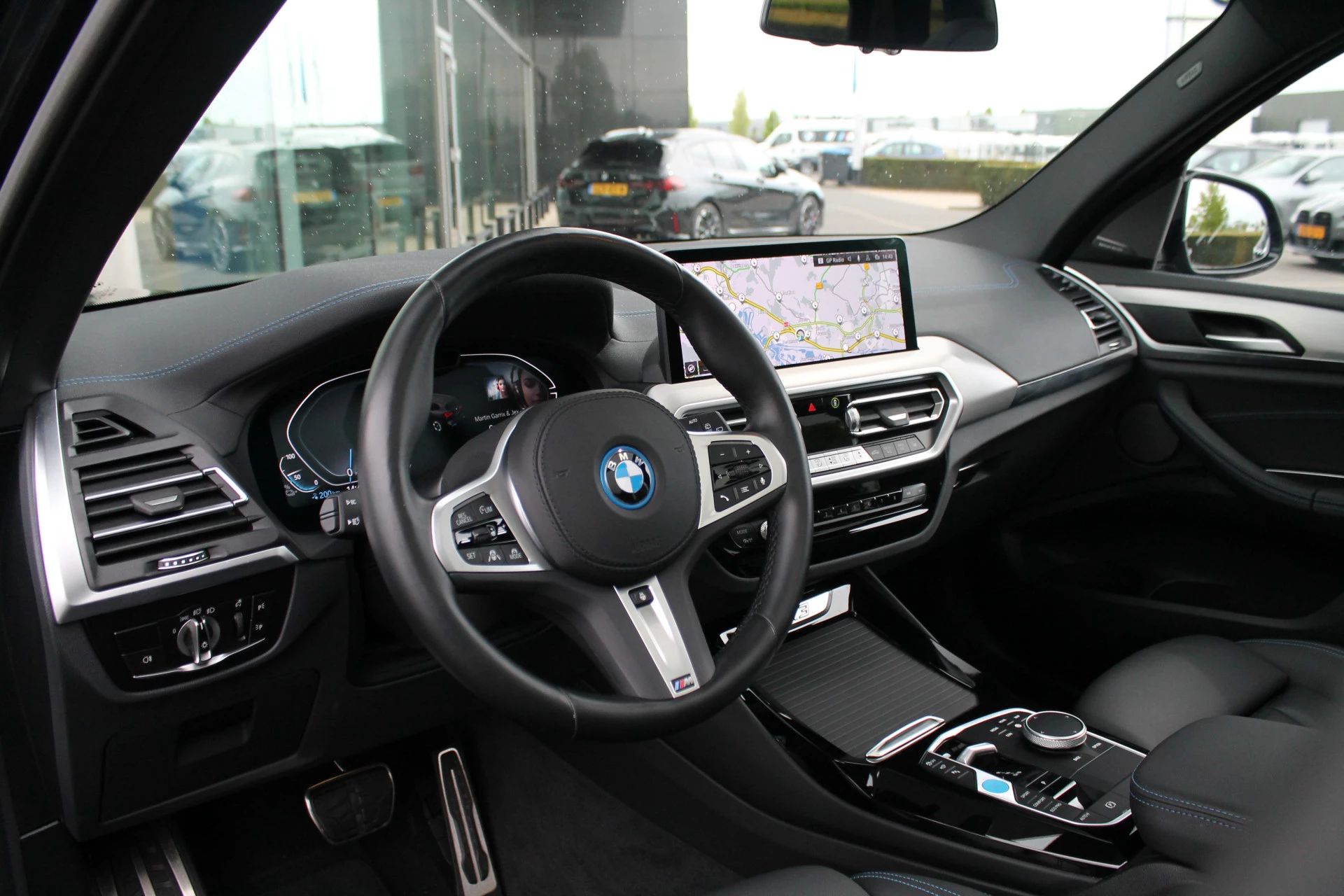 Hoofdafbeelding BMW iX3