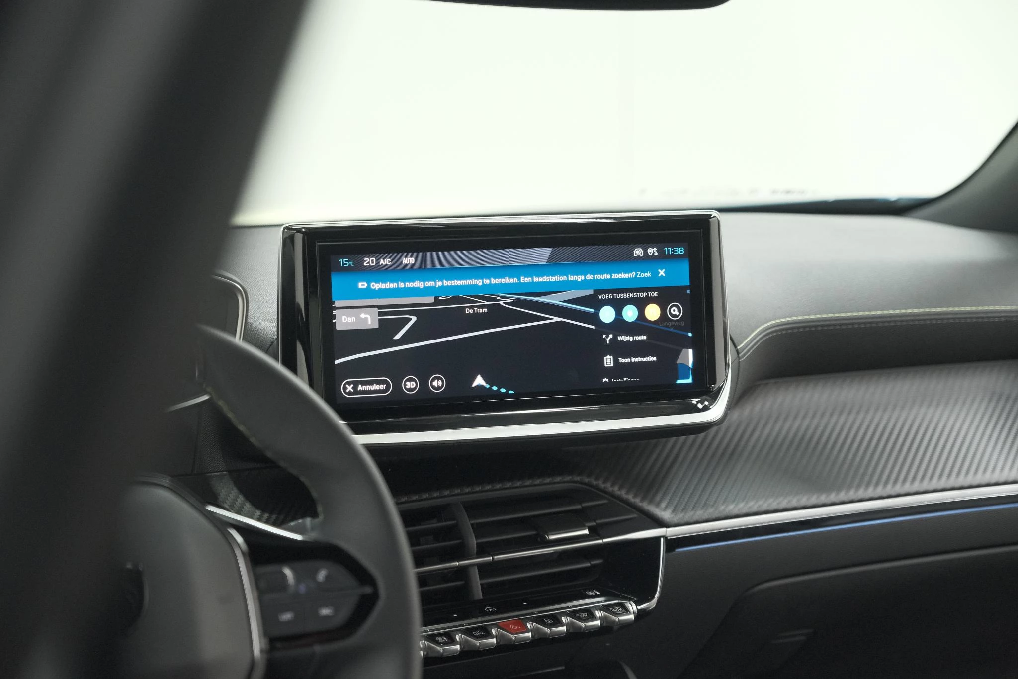 Hoofdafbeelding Peugeot e-2008