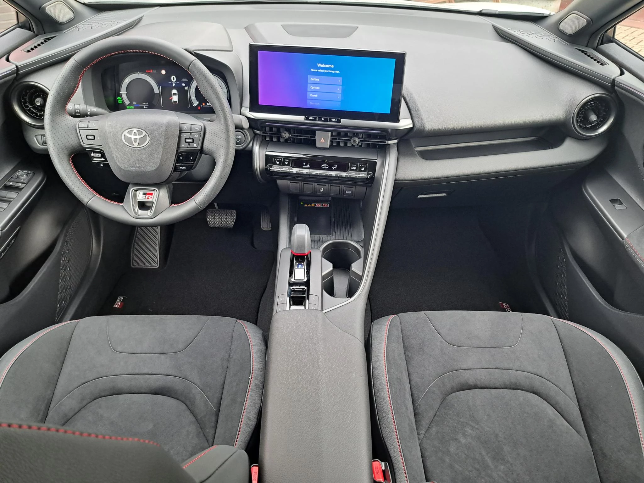 Hoofdafbeelding Toyota C-HR