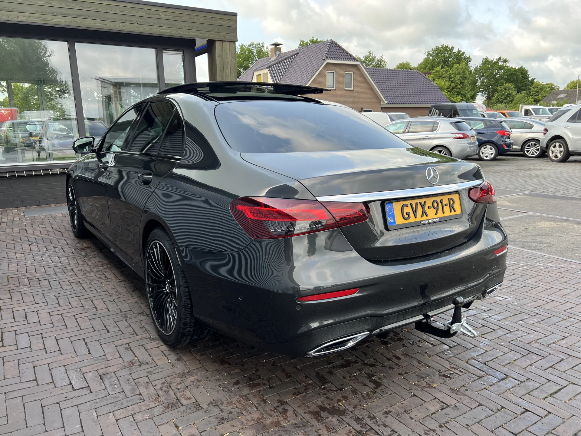 Hoofdafbeelding Mercedes-Benz E-Klasse