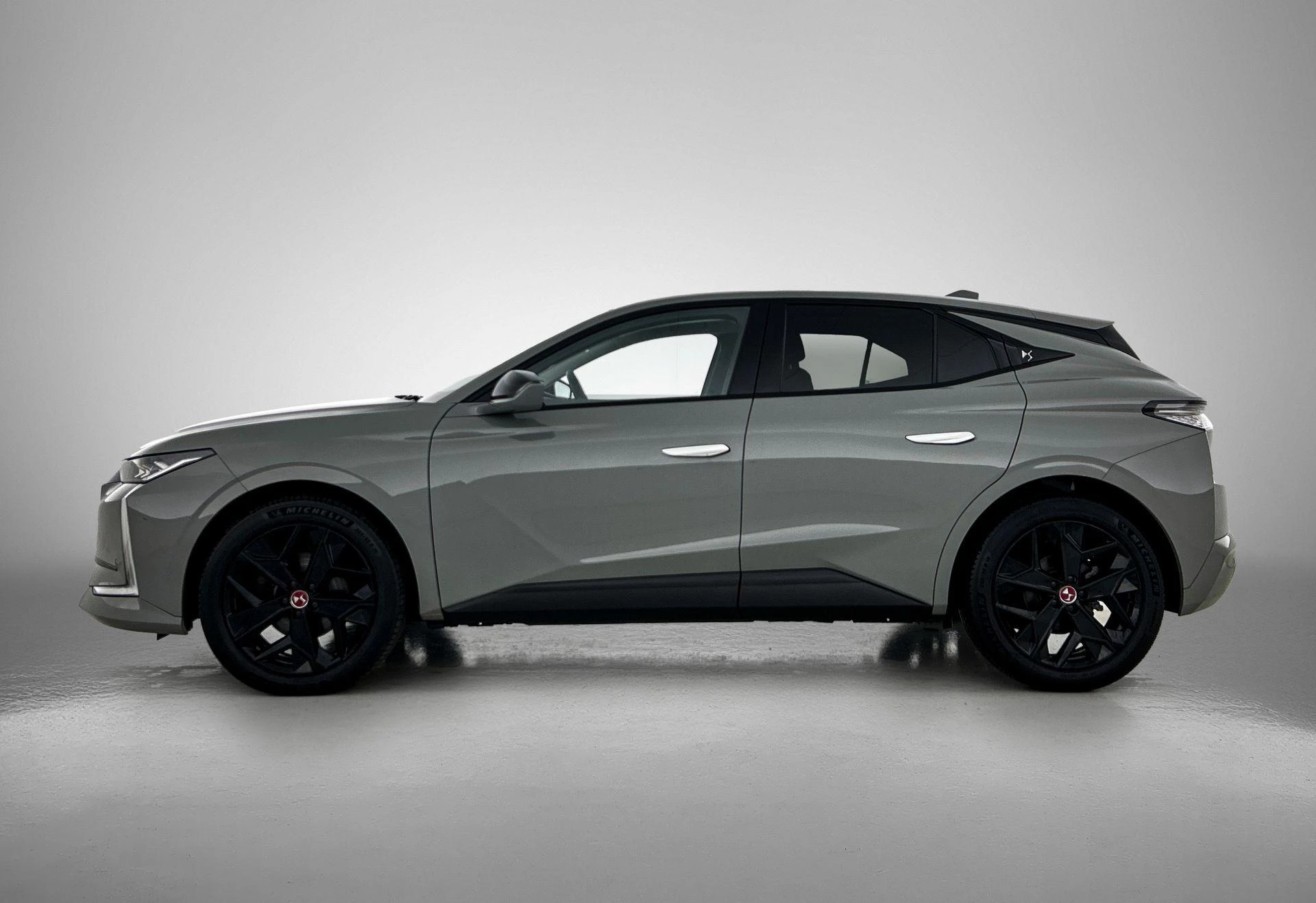 Hoofdafbeelding DS DS 4