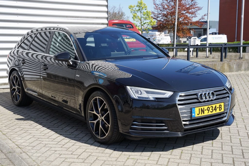 Hoofdafbeelding Audi A4