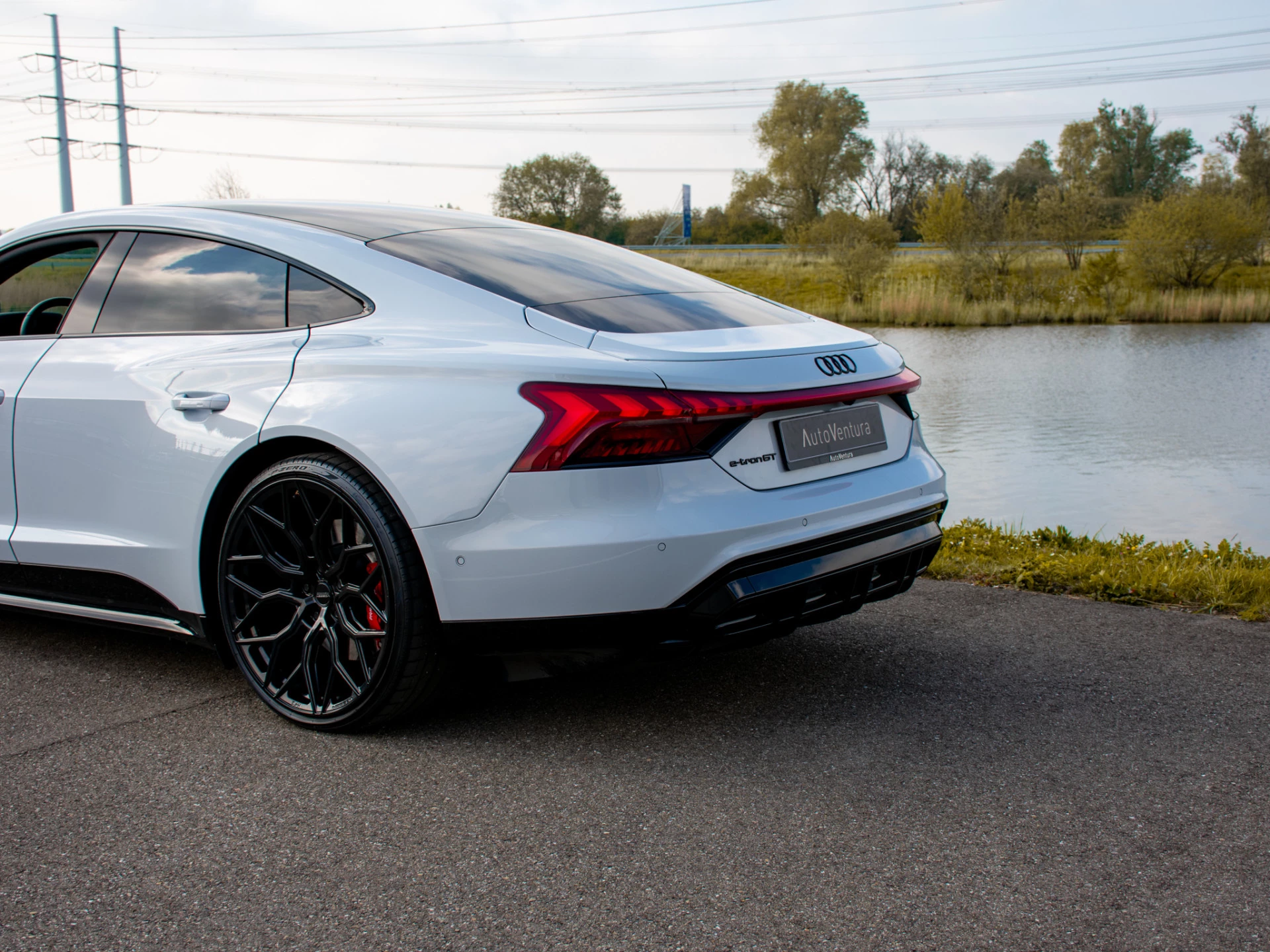 Hoofdafbeelding Audi e-tron GT