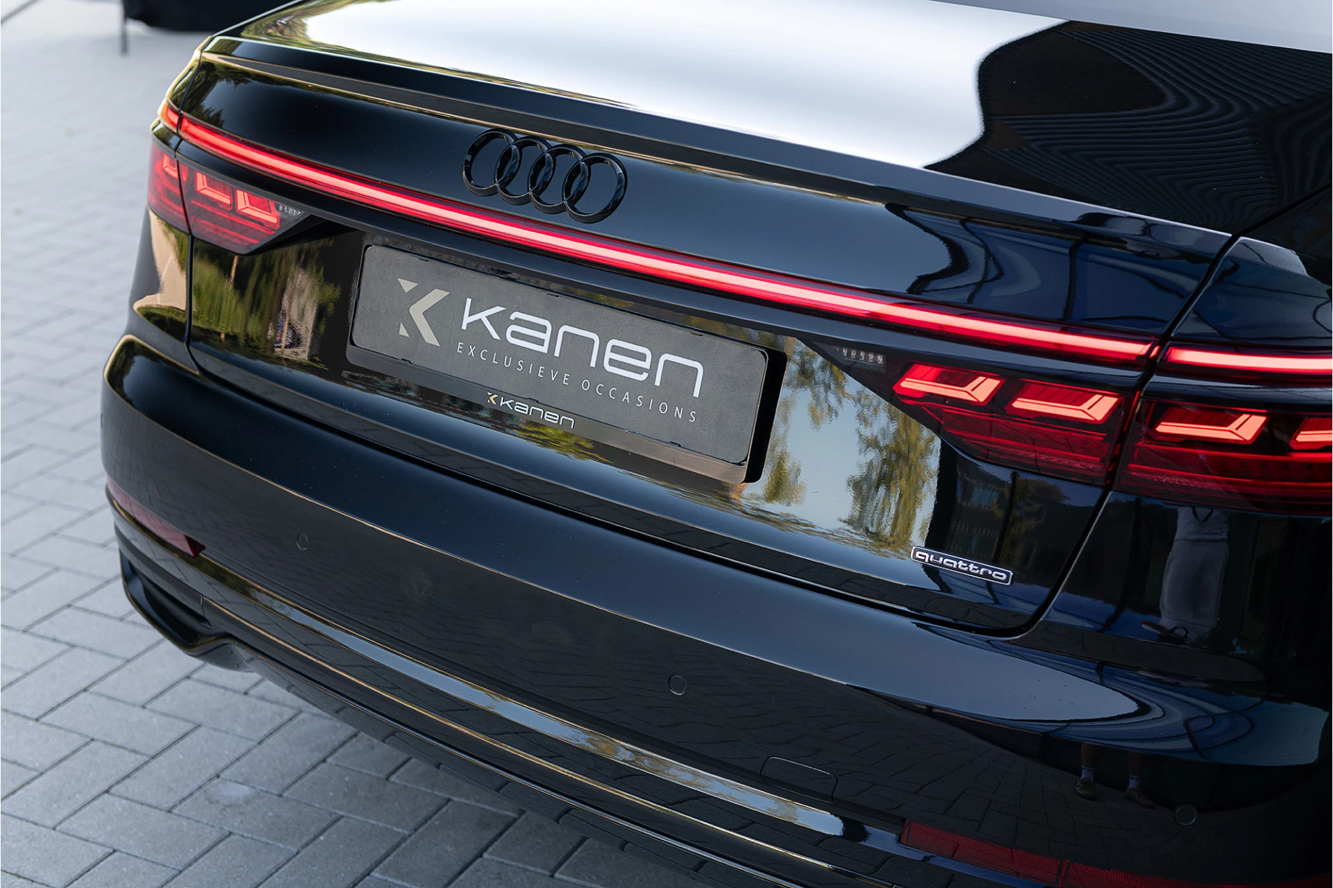 Hoofdafbeelding Audi A8