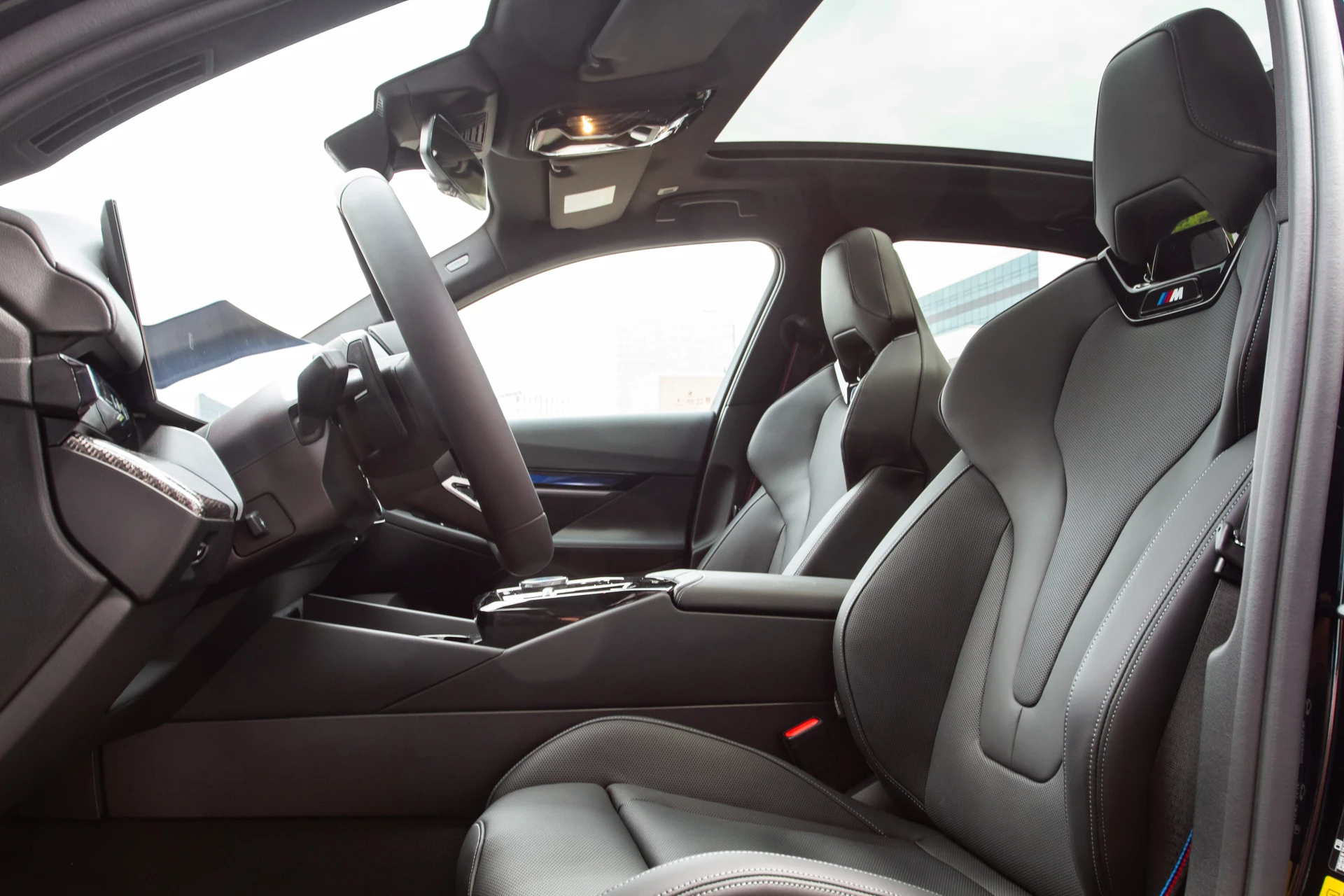 Hoofdafbeelding BMW i5