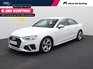 Audi A4 Limousine 35 TFSI/150PK S Line · Navigatie · Leder/stof · Parkeersensoren ·