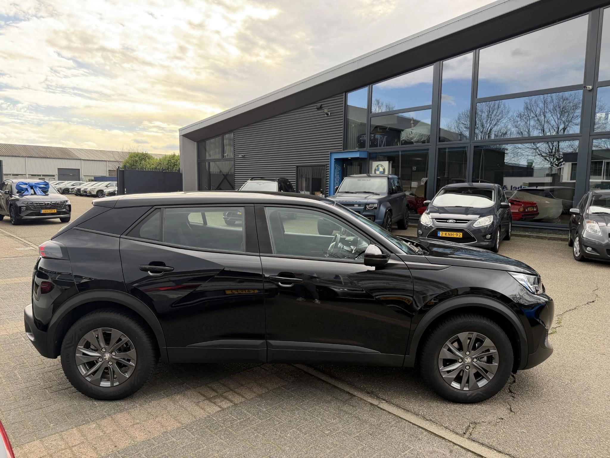 Hoofdafbeelding Peugeot 2008