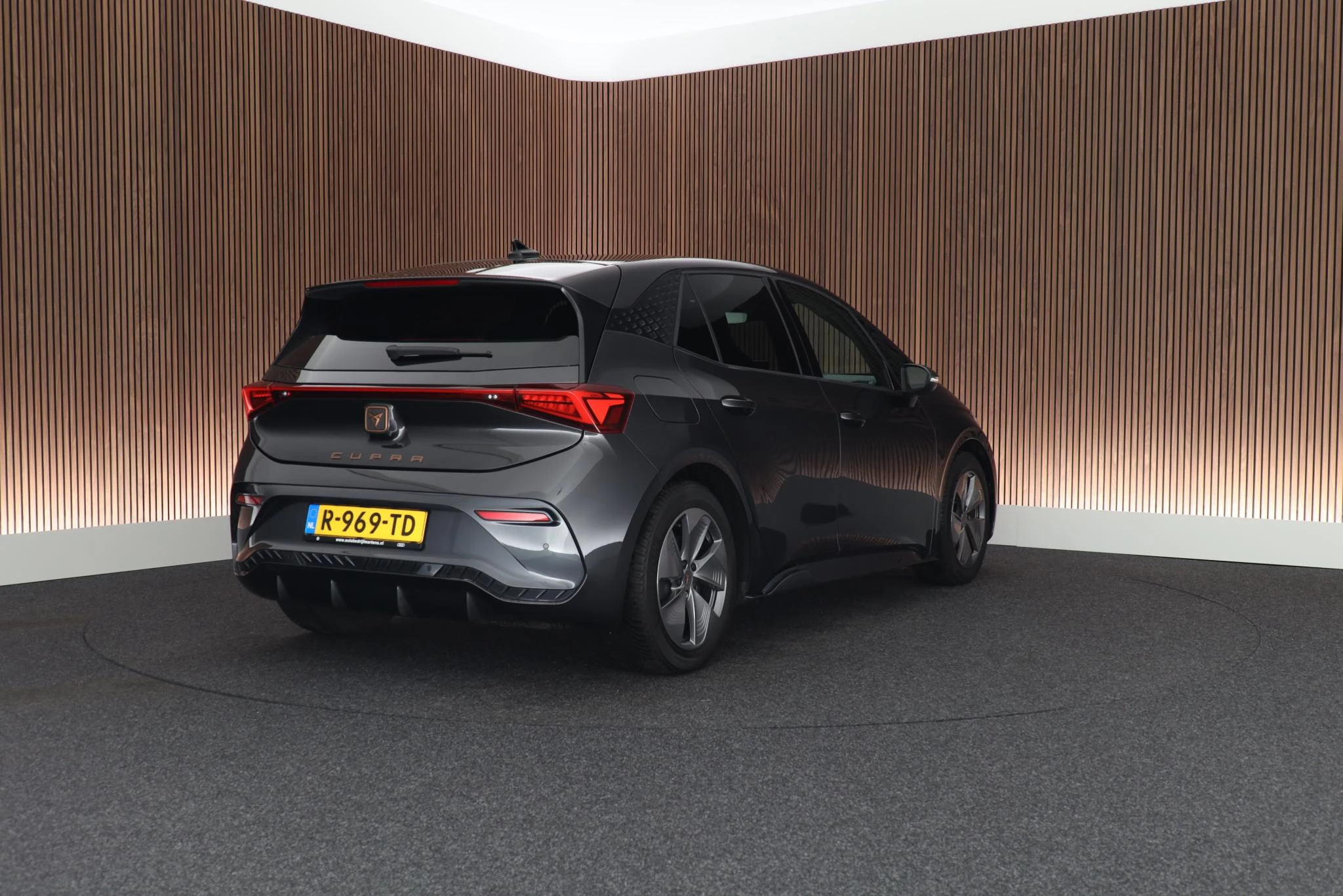 Hoofdafbeelding CUPRA Born