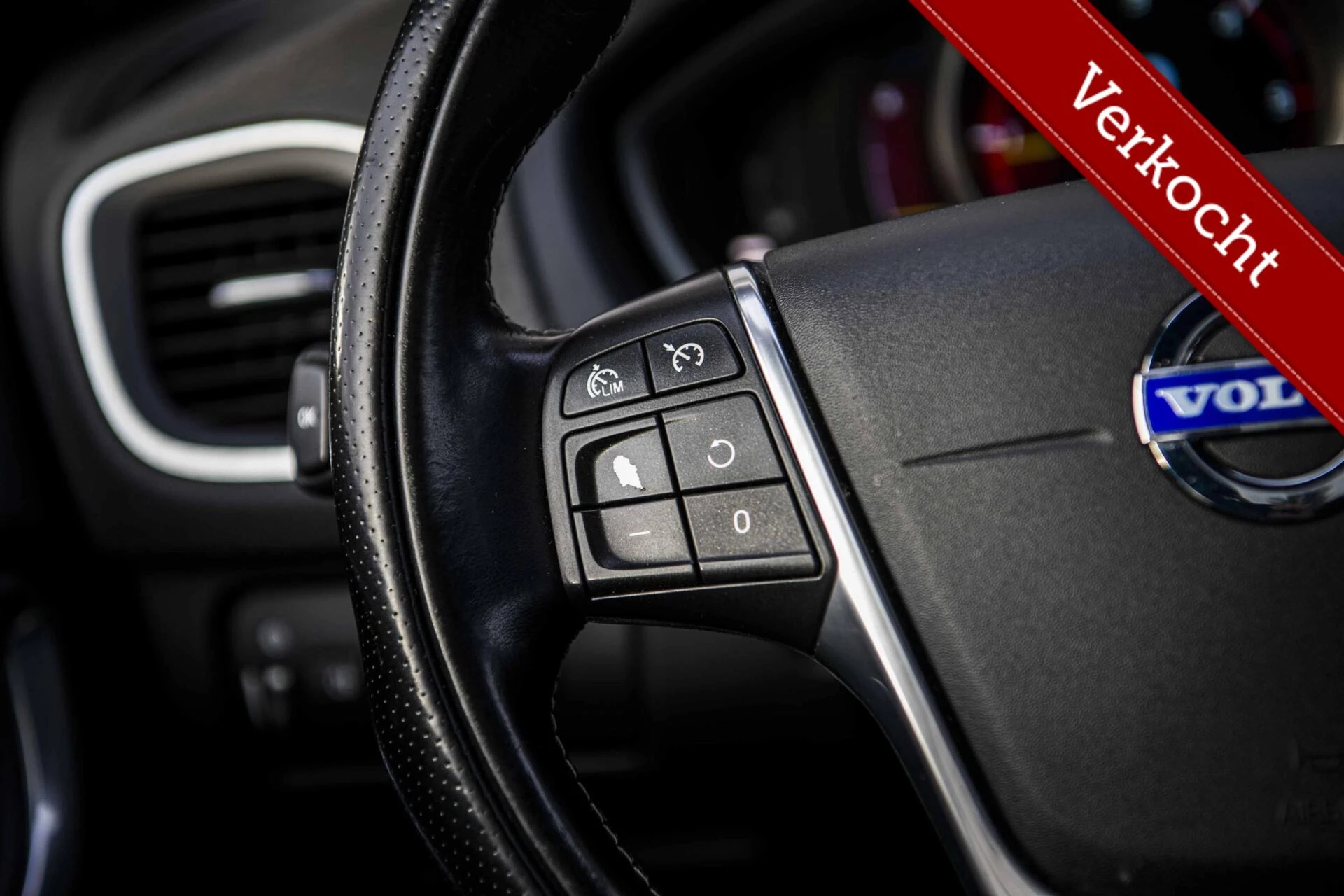 Hoofdafbeelding Volvo V40