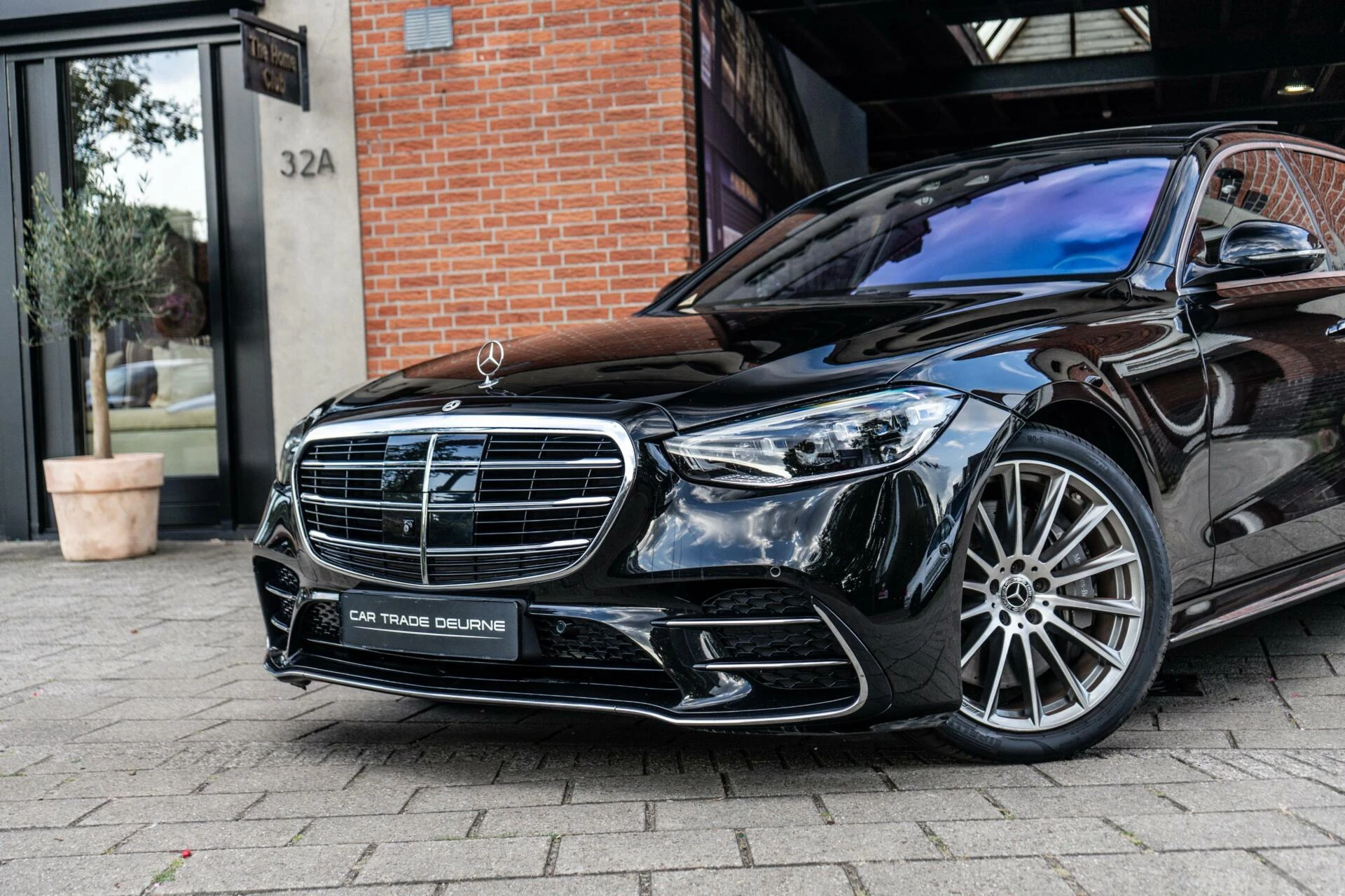 Hoofdafbeelding Mercedes-Benz S-Klasse