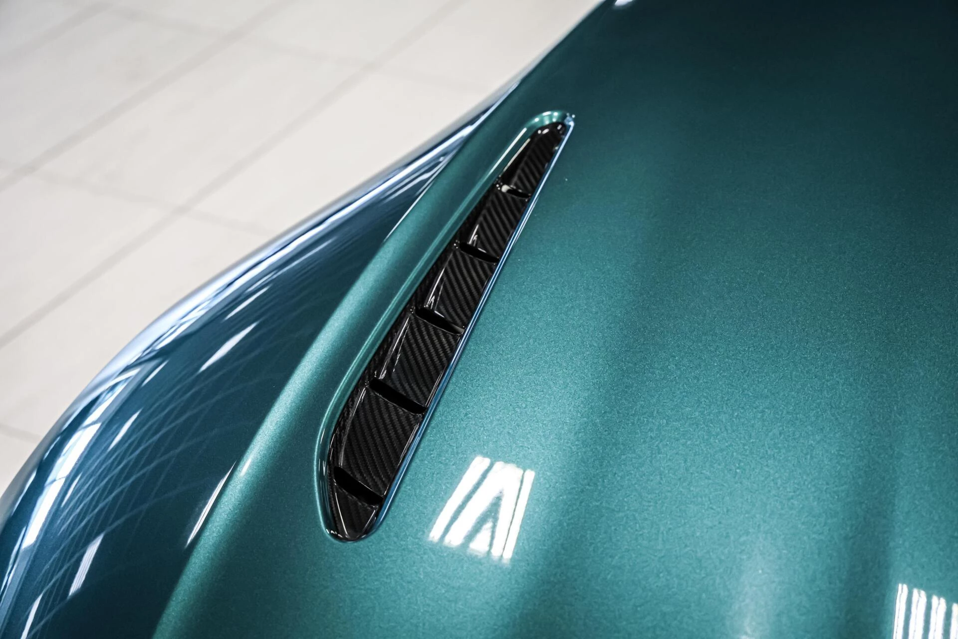 Hoofdafbeelding Aston Martin V8 Vantage