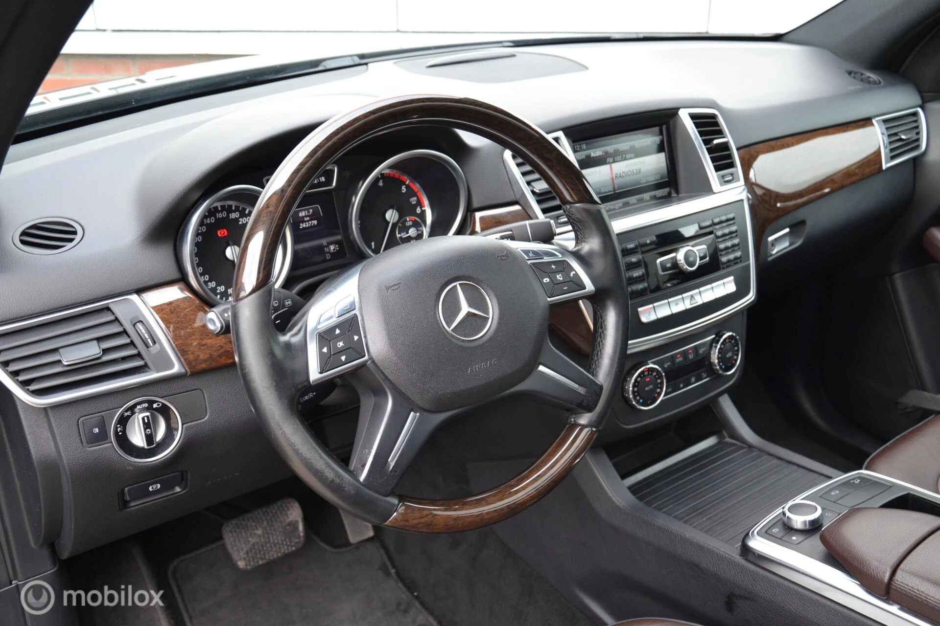 Hoofdafbeelding Mercedes-Benz M-Klasse