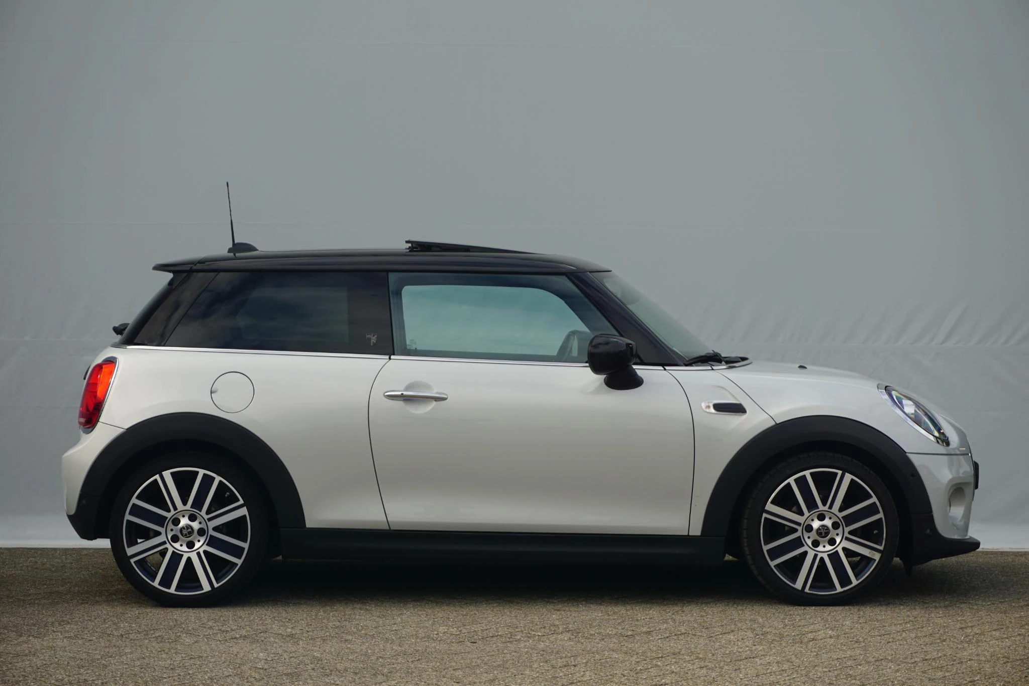 Hoofdafbeelding MINI 3-deurs
