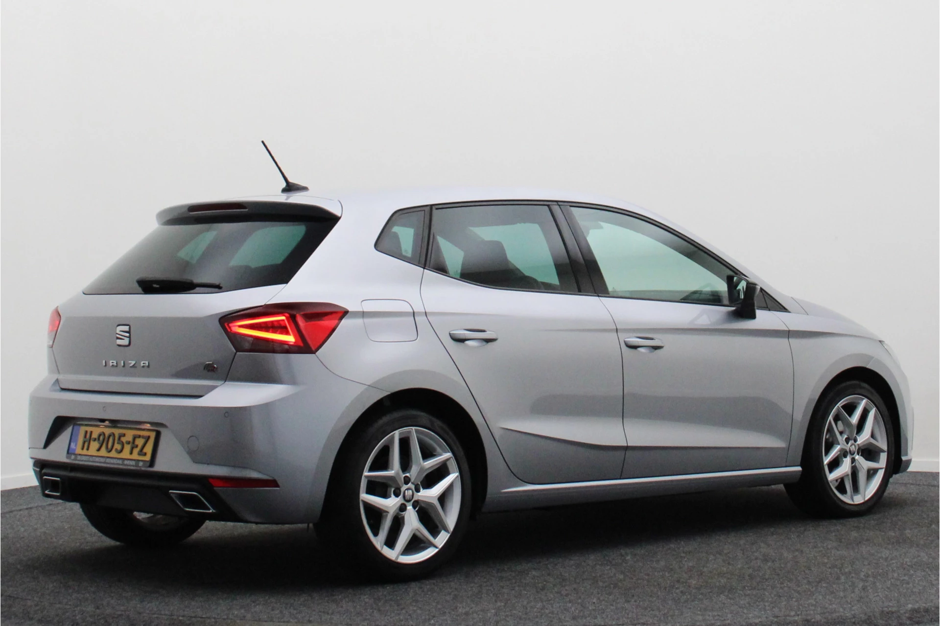 Hoofdafbeelding SEAT Ibiza