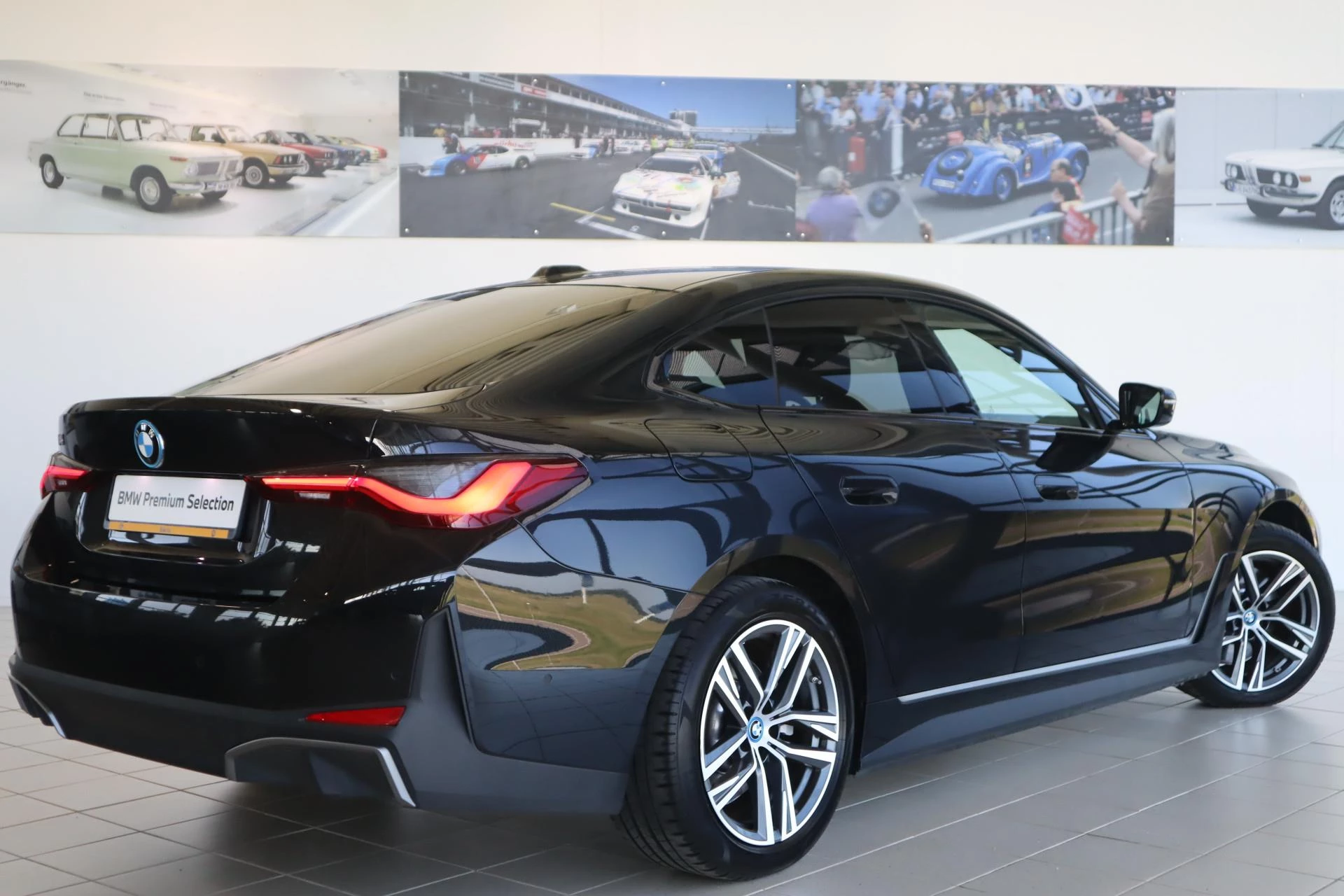 Hoofdafbeelding BMW i4