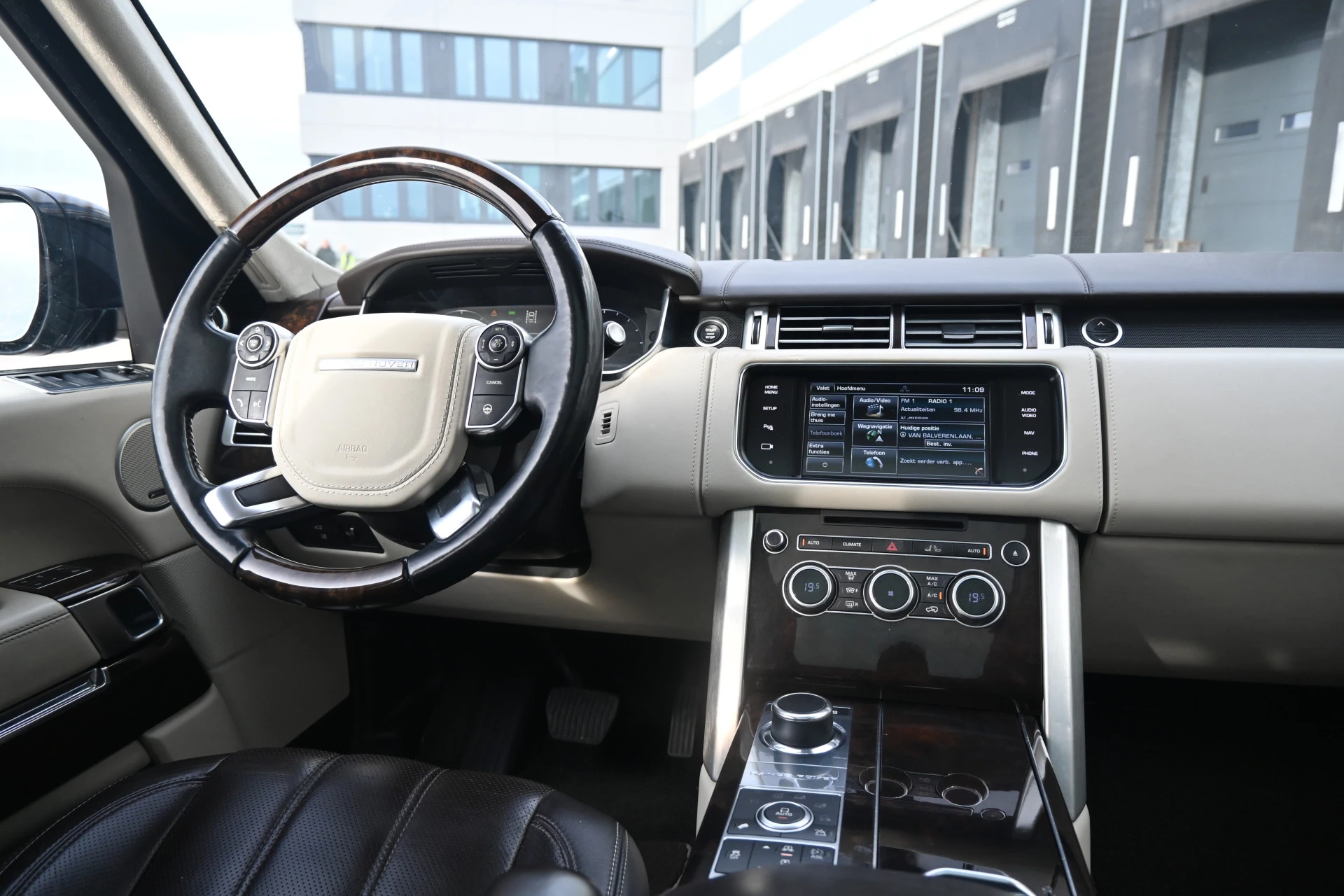 Hoofdafbeelding Land Rover Range Rover