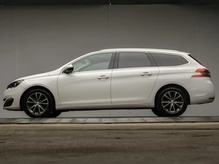 Peugeot 308 SW 1.2 PureTech Blue Lease Premium Sport (PANORAMADAK,APPLE CARPLAY,NAVI,PDC,CAMERA,LED,SPORTSTOELEN,LM VELGEN)