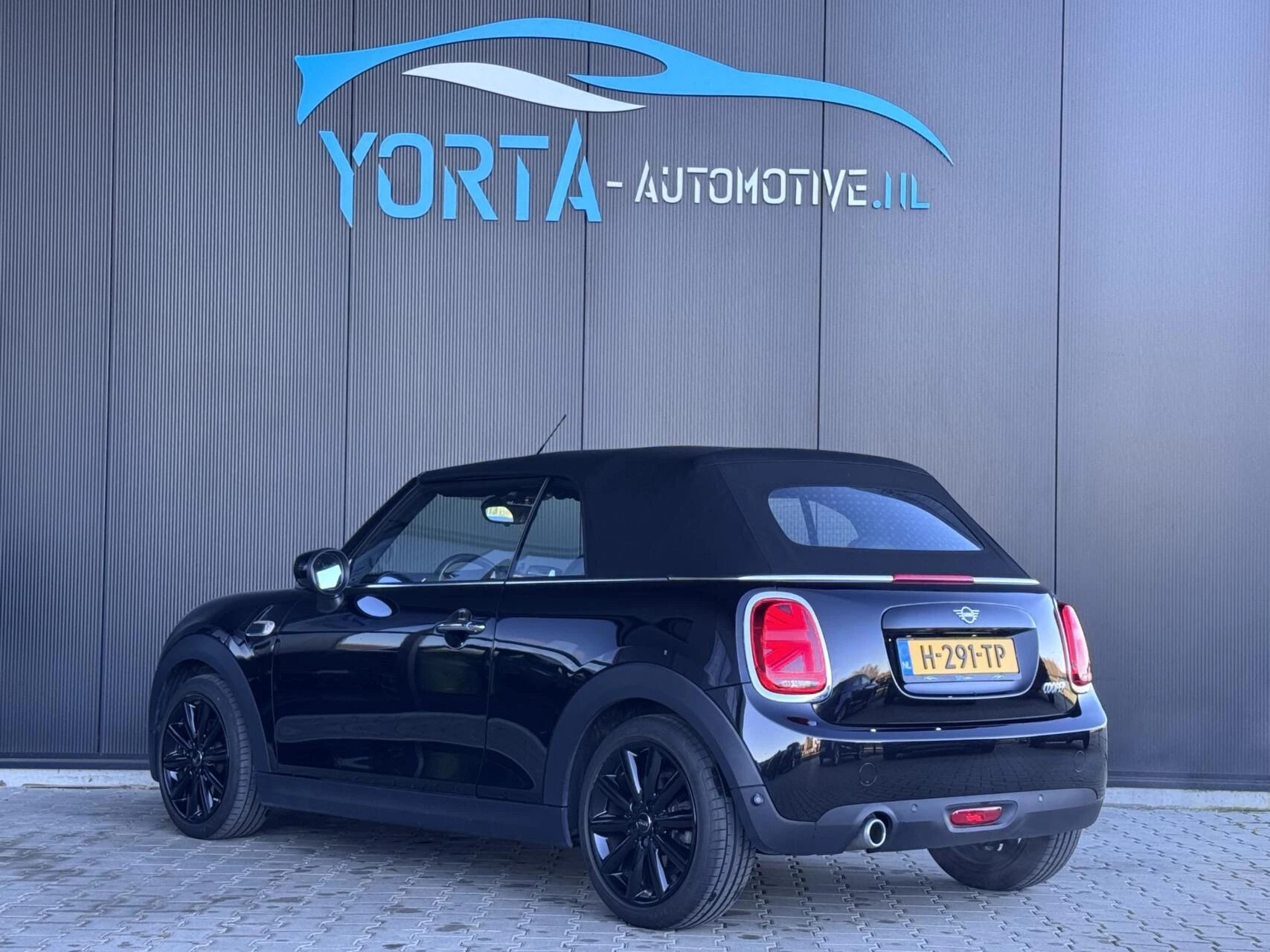 Hoofdafbeelding MINI Cooper Cabrio