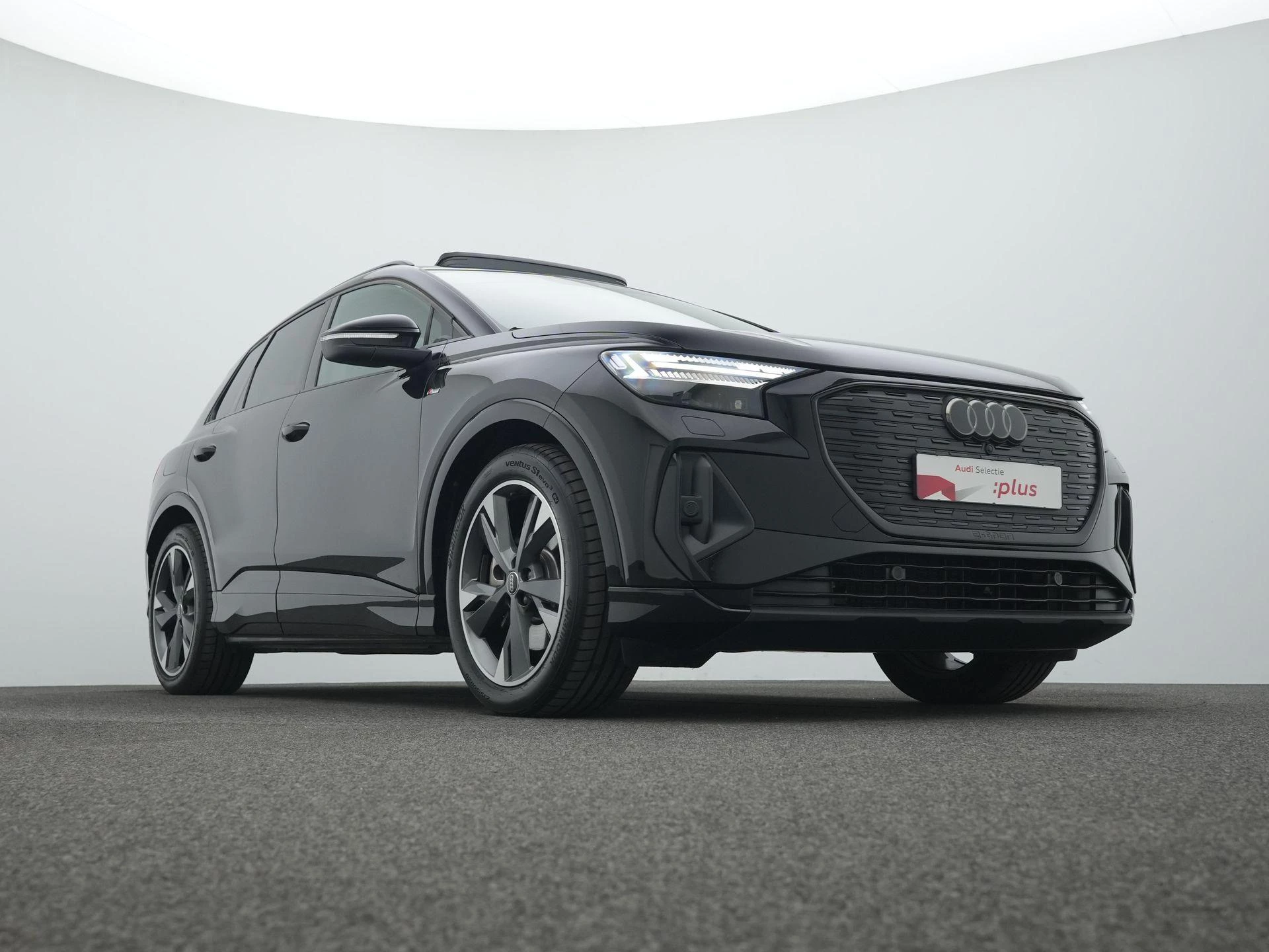 Hoofdafbeelding Audi Q4 e-tron