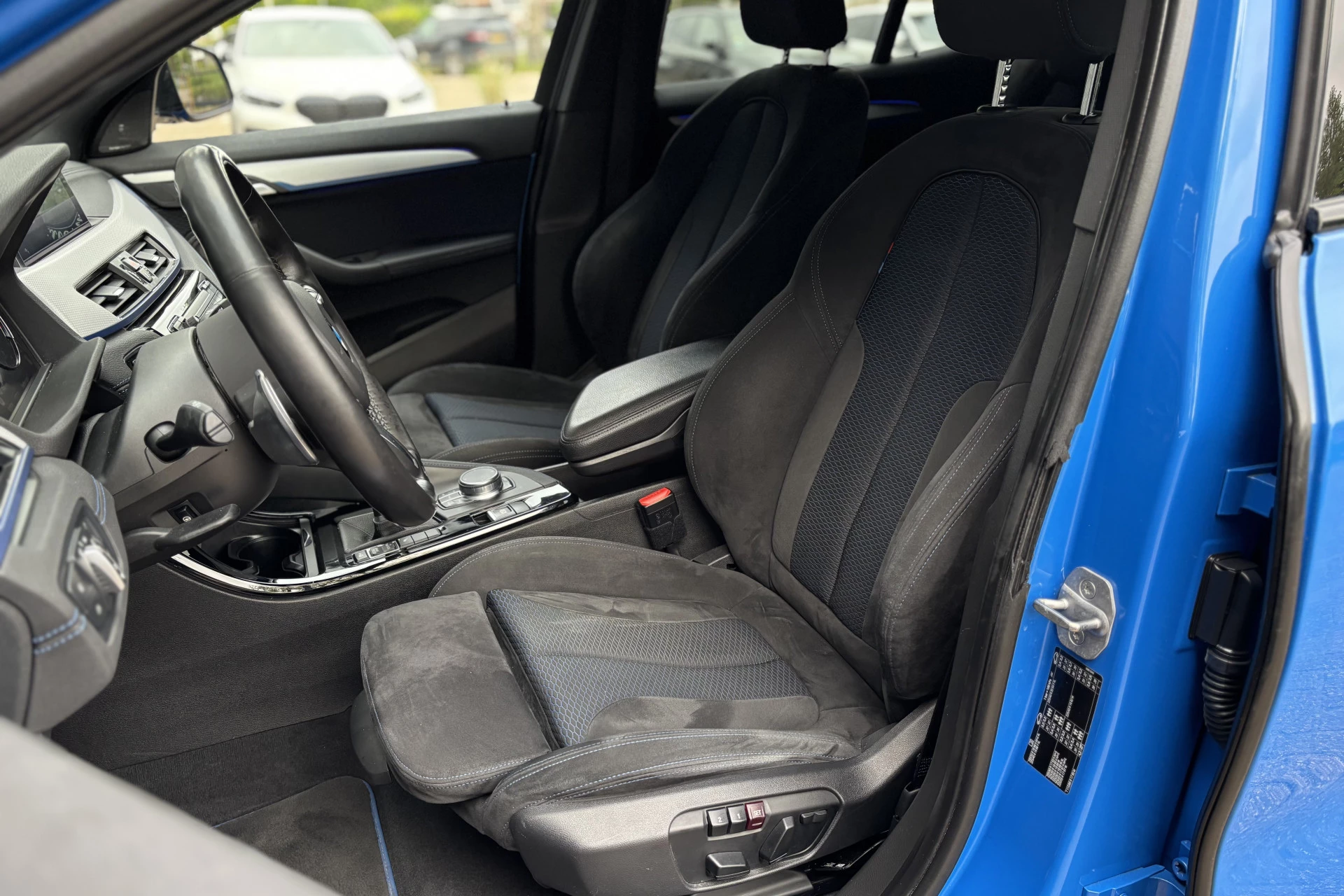 Hoofdafbeelding BMW X2