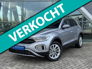 Volkswagen T-Roc 1.5 TSI Life Anniversary Model 150pk Automaat / Camera / Stoel-Stuur verwarming / IQ Light