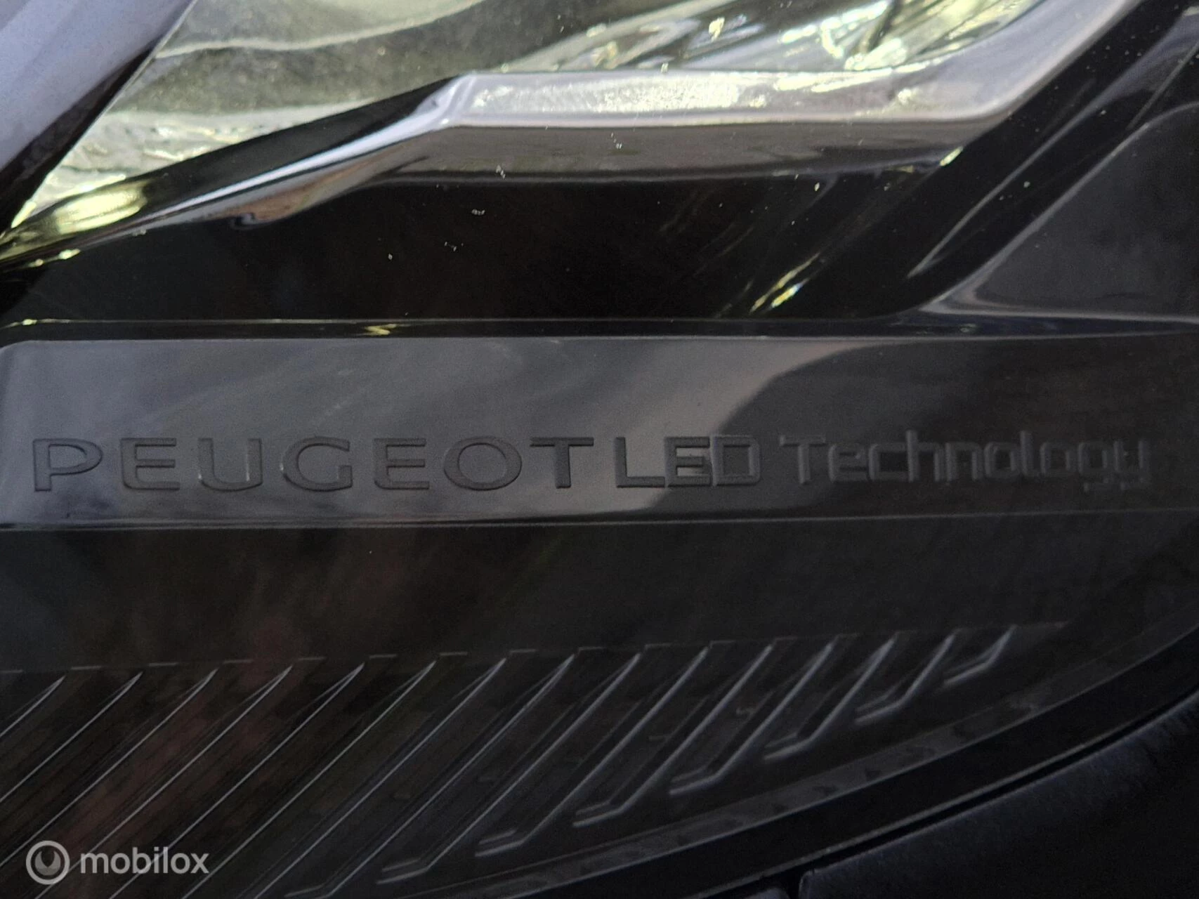 Hoofdafbeelding Peugeot e-208