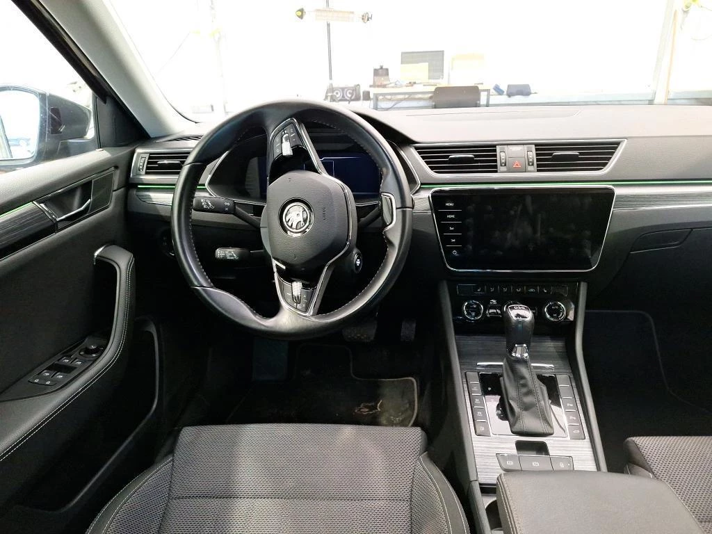 Hoofdafbeelding Škoda Superb