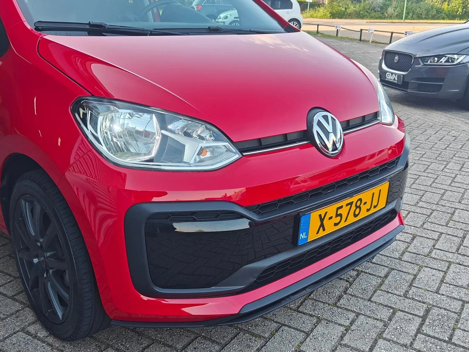 Hoofdafbeelding Volkswagen up!