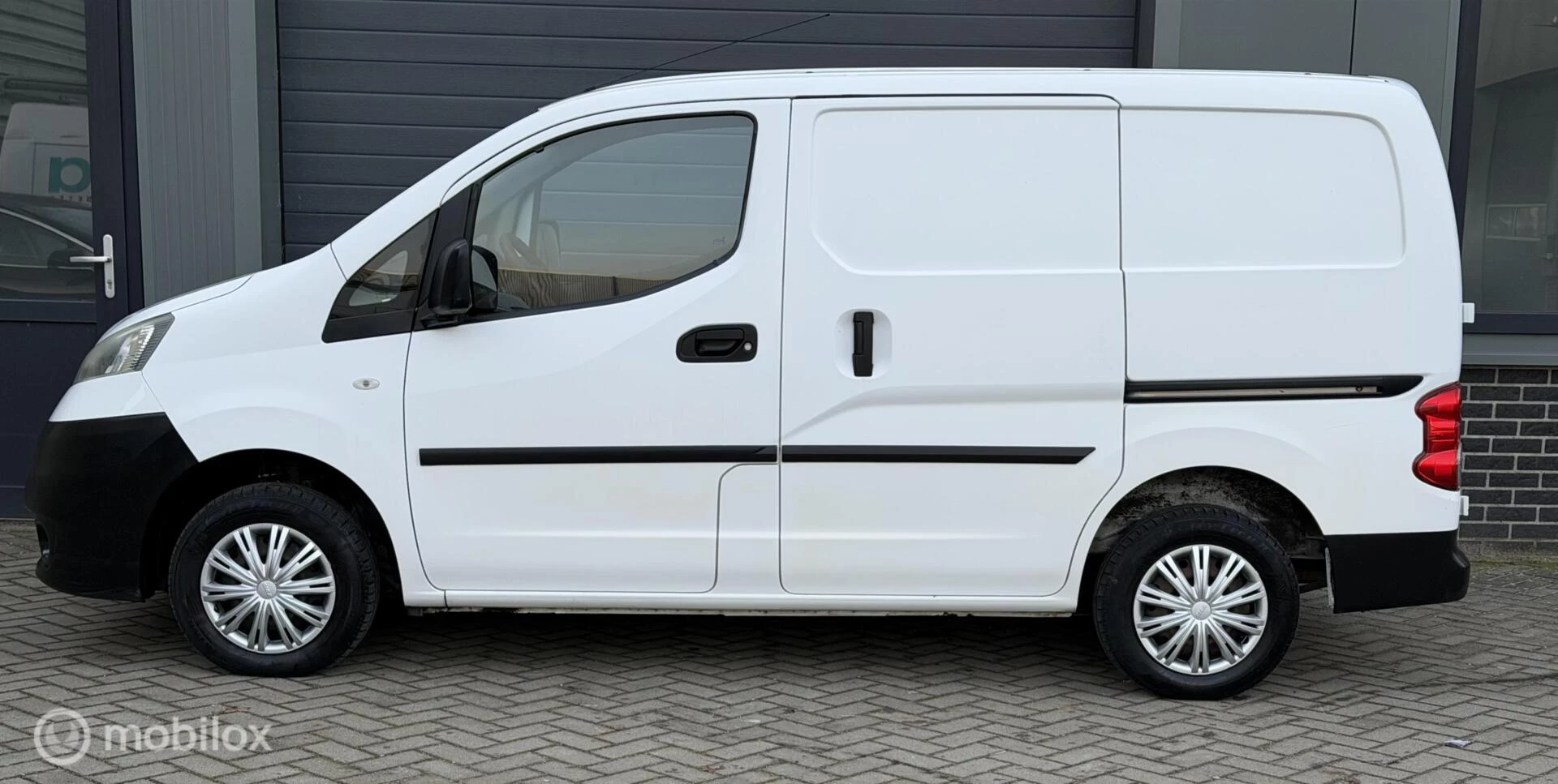 Hoofdafbeelding Nissan NV200
