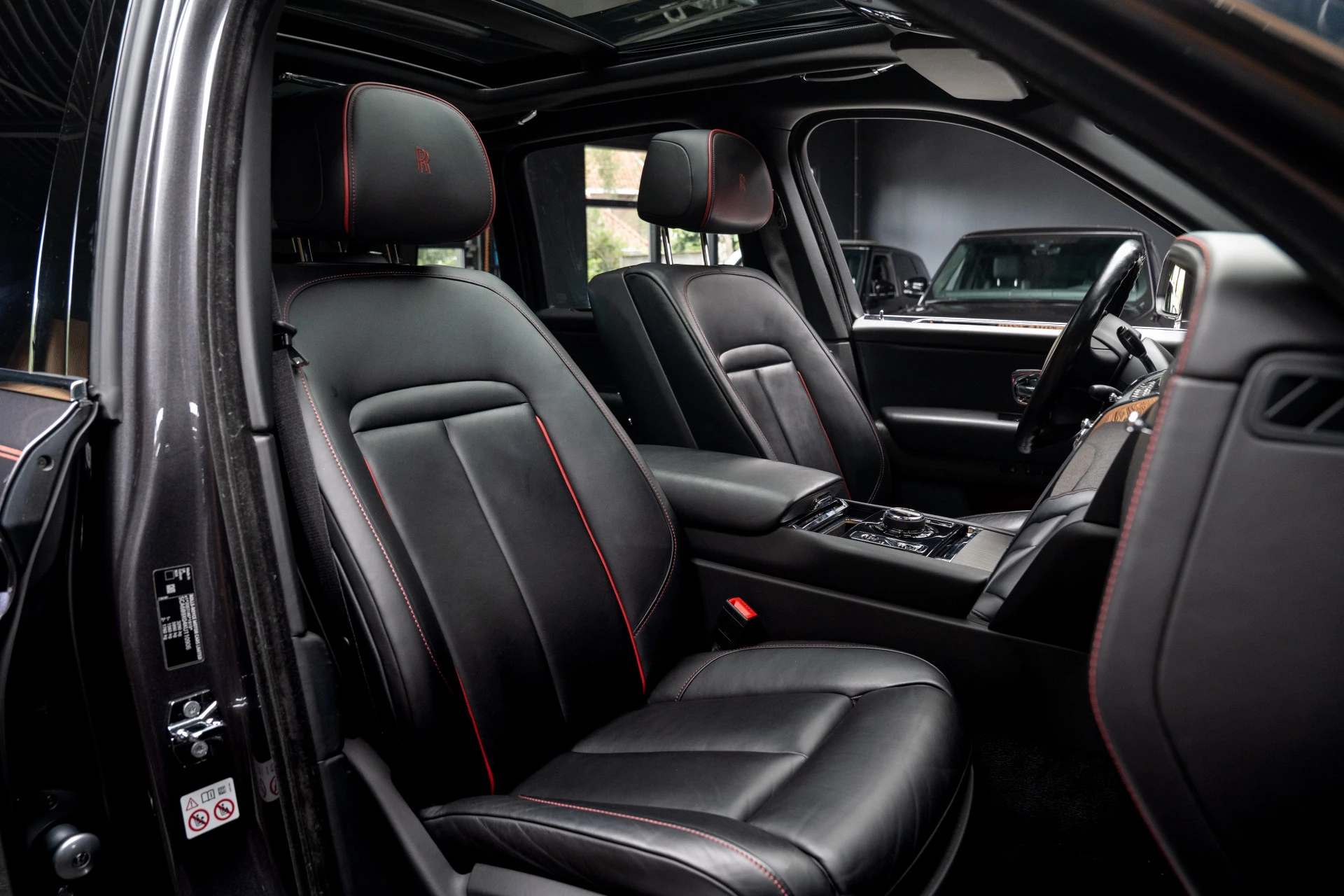 Hoofdafbeelding Rolls-Royce Cullinan